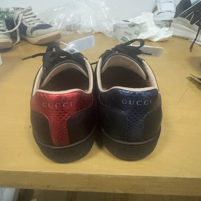 Gucci Gucci Ace Bee Fashion Sneakers for Men - Size US 7.5 / EU 40-41 - 3 Thumbnail