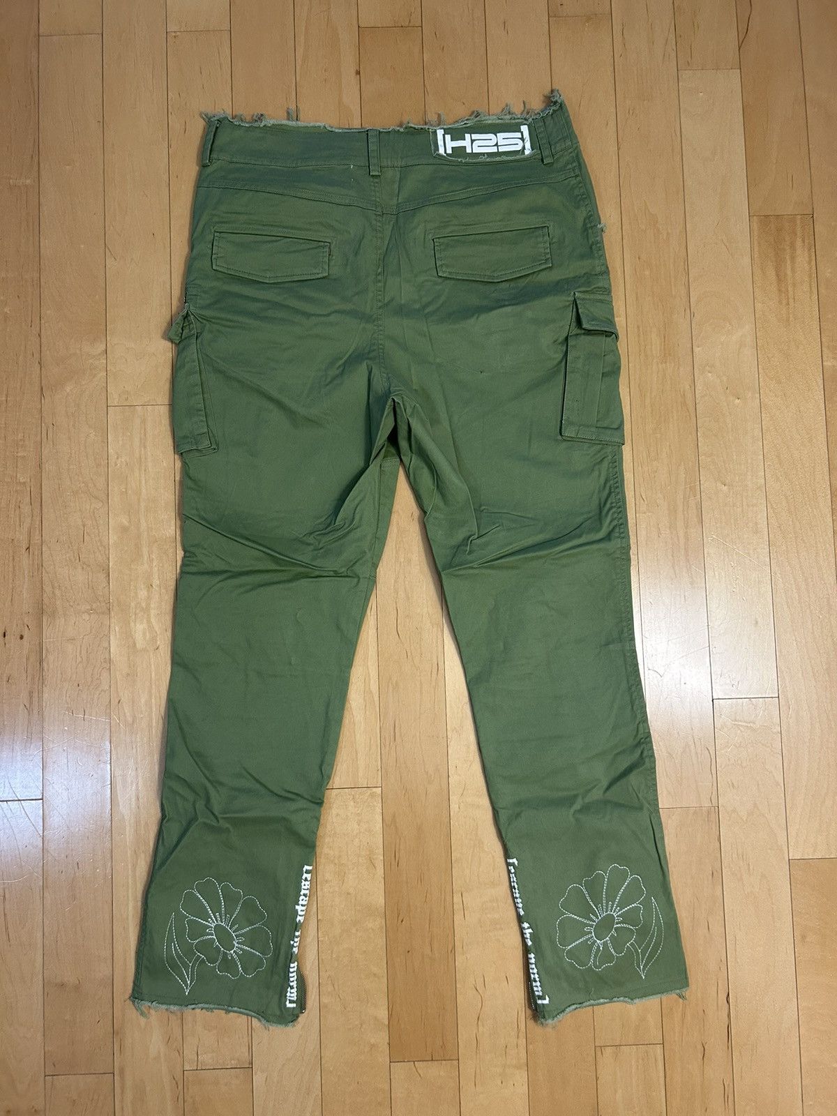 Other Hour 25 Distressed Cargo Pants Size US 36 / EU 52 - 3 Thumbnail