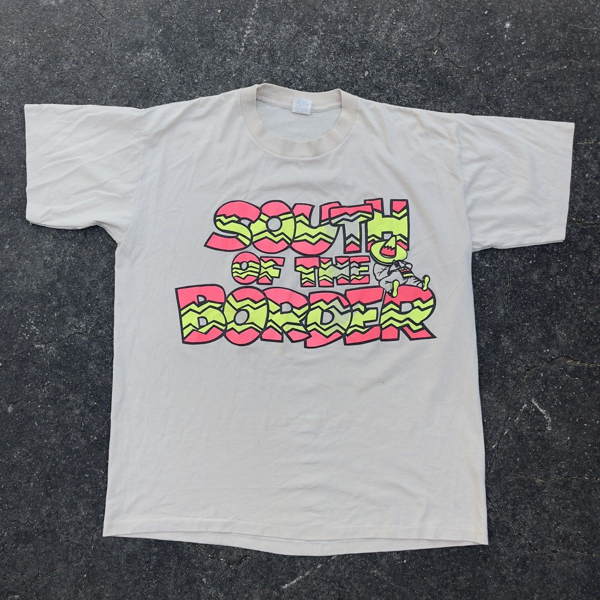 Vintage Vintage 90s SOUTH OF THE BORDER Single Stitch Shirt Size US XXL / EU 58 / 5 - 1 Thumbnail