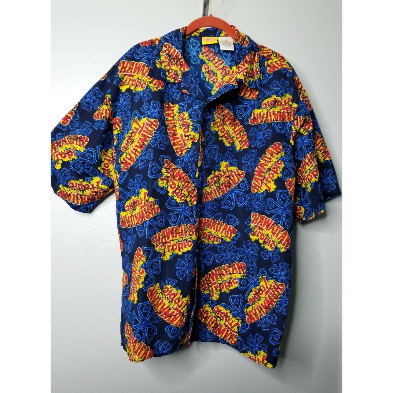 Gloverall VINTAGE Mens Hawaiian Tropic Tanning Lotion Button Up Shirt Size XL All Over Print Size US XL / EU 56 / 4 - 2 Thumbnail