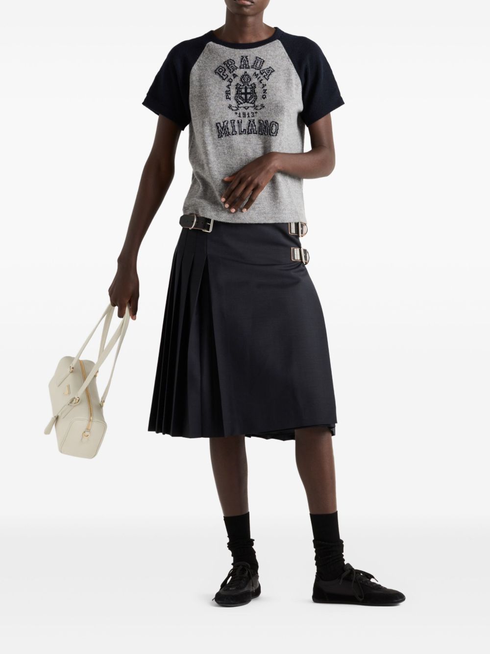 Prada o1bcso1str1025 Cashmere Logo-Intarsia T-Shirt in Grey/Navy Size US M / EU 48-50 / 2 - 3 Thumbnail
