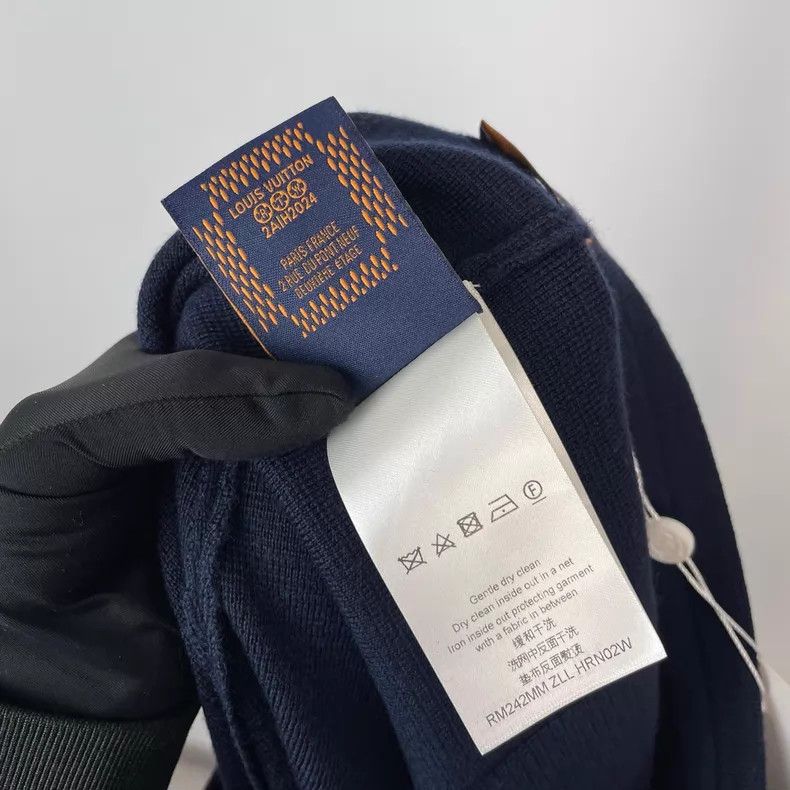 Louis Vuitton Louis Vuitton size xl Tlyer's new SS24 navy blue college bl Size US 30 / EU 46 - 7 Thumbnail