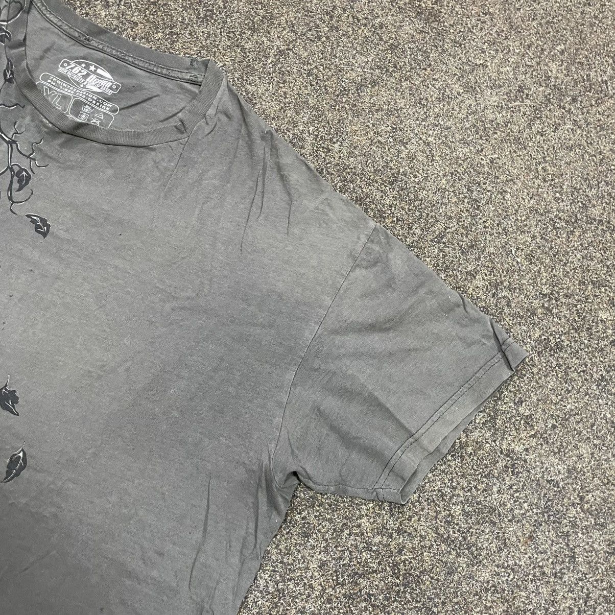 Band Tees “Fallen But Not Forgotten” Memorial Tee – War Vintage Fade Size US XL / EU 56 / 4 - 5 Thumbnail