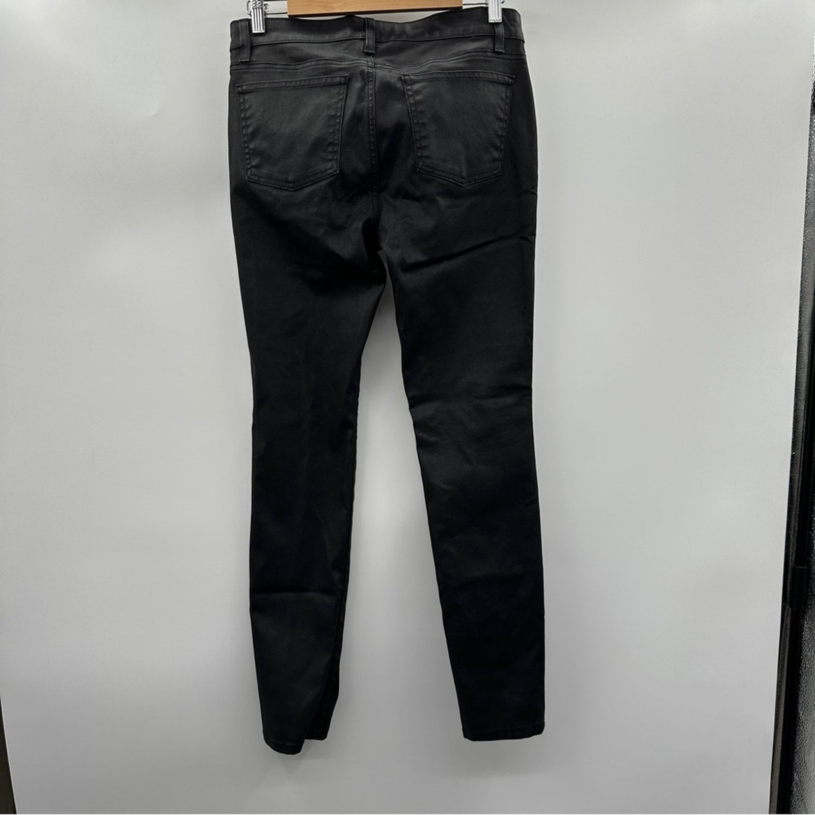 Eileen Fisher Eileen Fisher Black Coated Denim Mid Rise Skinny Pants Sz 6 Size 28" / US 6 / IT 42 - 4 Thumbnail