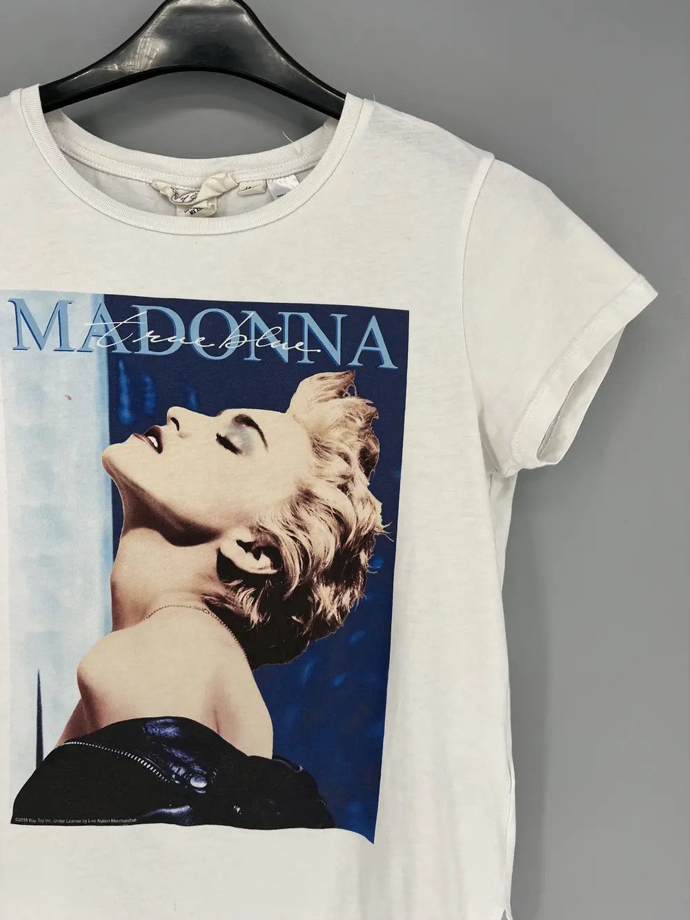 Band Tees Vintage Y2K Madonna H&M Licensed T Shirt 2018 Womens Size US XS / EU 42 / 0 - 5 Thumbnail