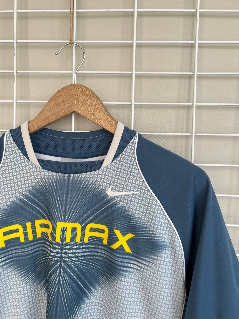 Nike Nike Air Max Vintage Centre Logo T-Shirt Mens Size M Jersey Size US M / EU 48-50 / 2 - 6 Thumbnail