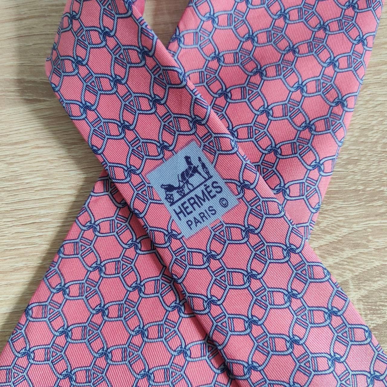 Hermes Hermes Paris Silk Tie 7075 OA Chain Pink Size ONE SIZE - 4 Thumbnail