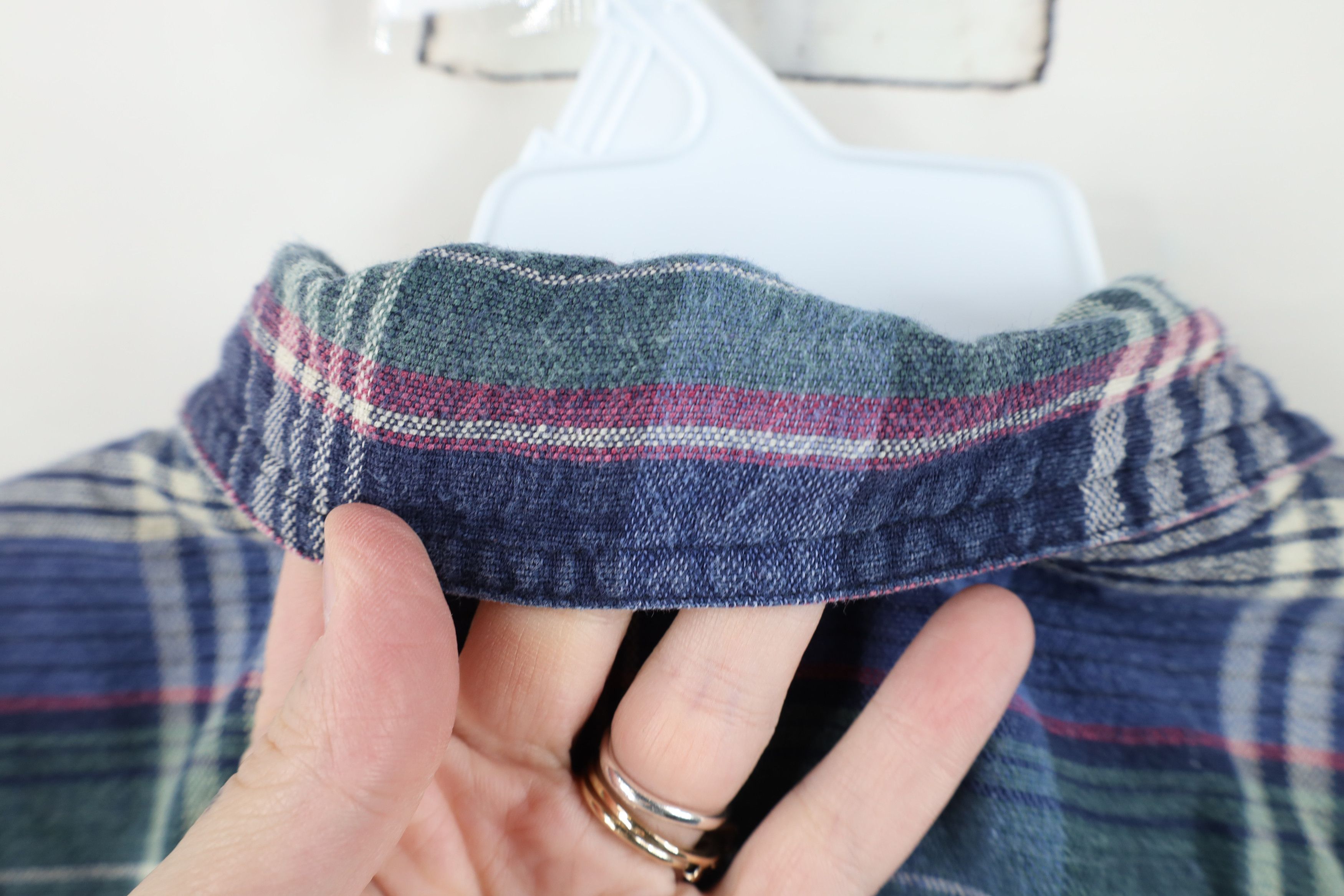 Vintage Vintage 90s Streetwear Weave Knit Button Down Shirt Plaid Size US XL / EU 56 / 4 - 8 Thumbnail