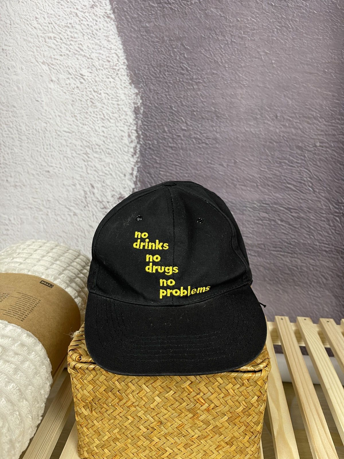 Vintage Vintage No drinks no drugs no problems cap Size ONE SIZE - 1 Thumbnail