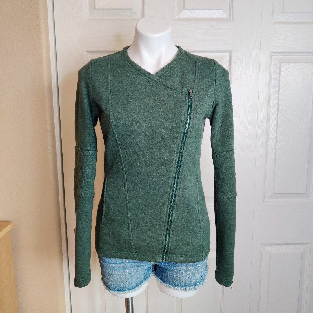 Under Armour Allseason gear fitted Studio Terry Moto jacket sz S Size S / US 4 / IT 40 - 1 Thumbnail