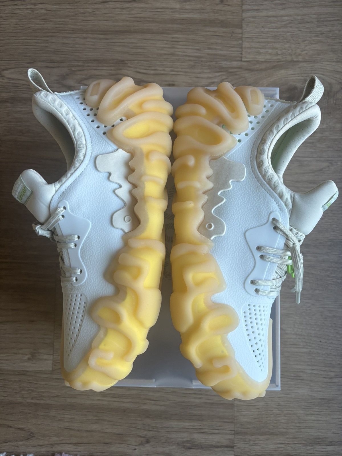 Crocs × Salehe Bembury Salehebembury x Juniper Tahini Crocs Size US 11 / EU 44 - 2 Thumbnail