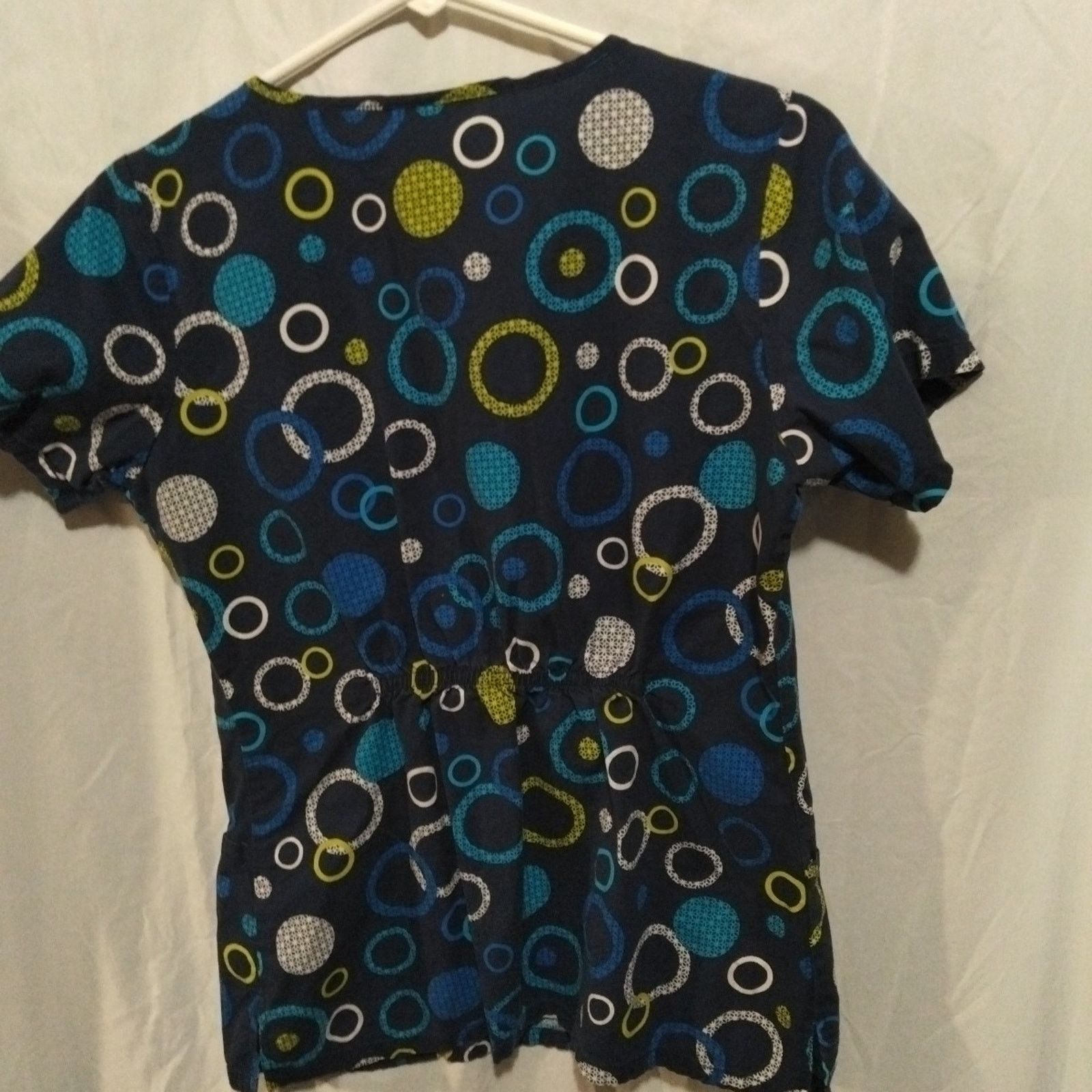 Cherokee Cherokee Scrub Top Women Sz Small Nurse Short Sleeve Blue Size S / US 4 / IT 40 - 6 Thumbnail