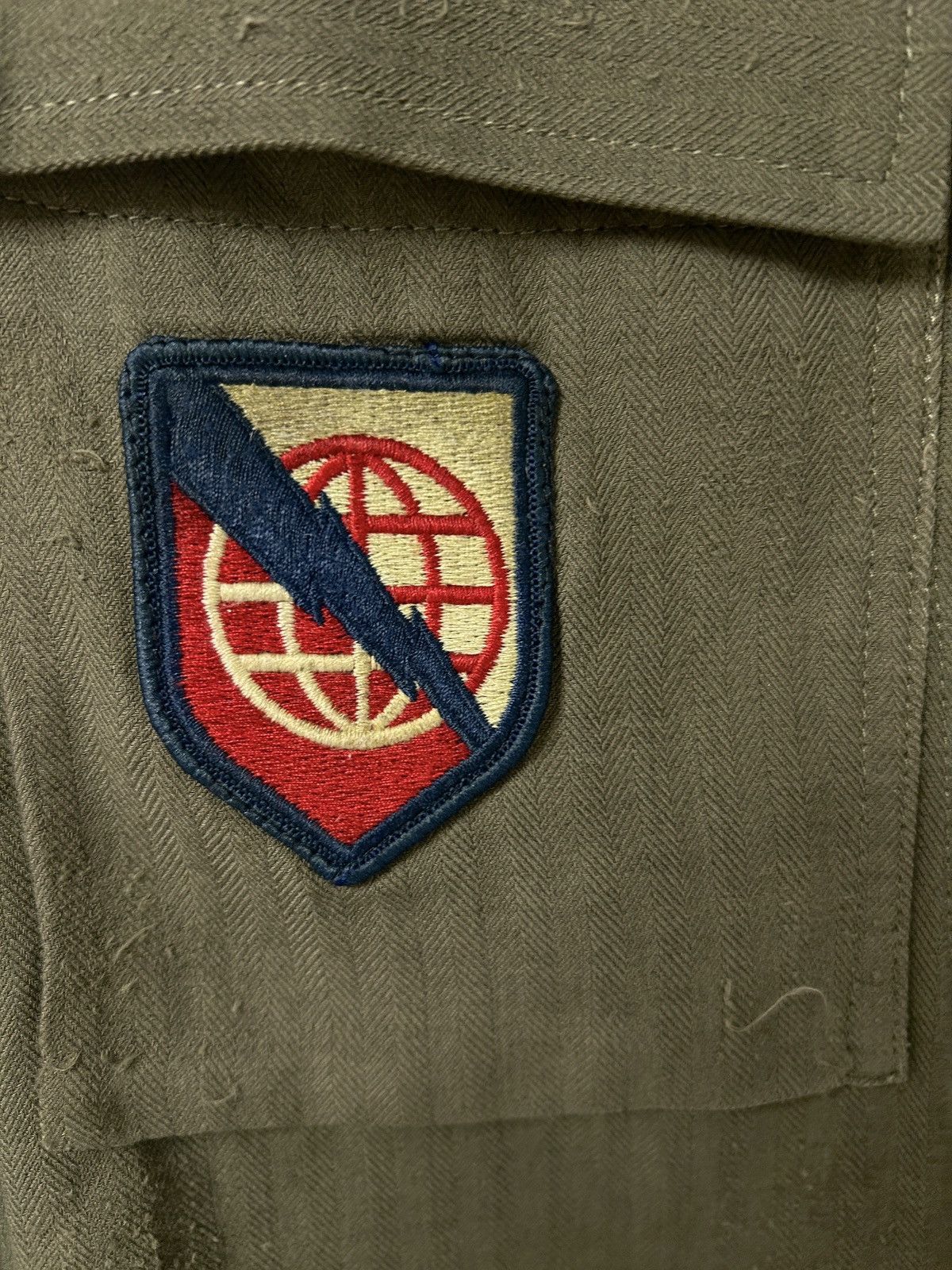 Amiri 2017 Military Patch Cropped Shirt Size US L / EU 52-54 / 3 - 3 Thumbnail