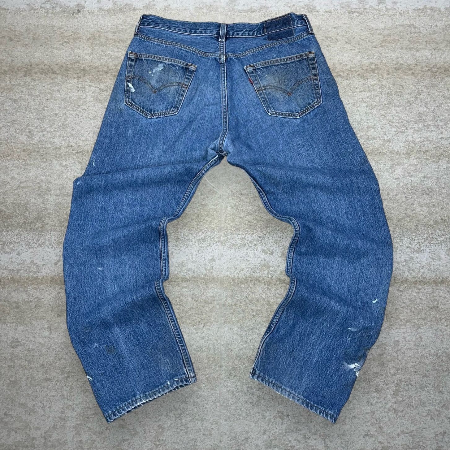 Levi's Vintage 90s Levis Jeans 501 36x30 Straight Fit Medium Wash Size US 36 / EU 52 - 1 Thumbnail