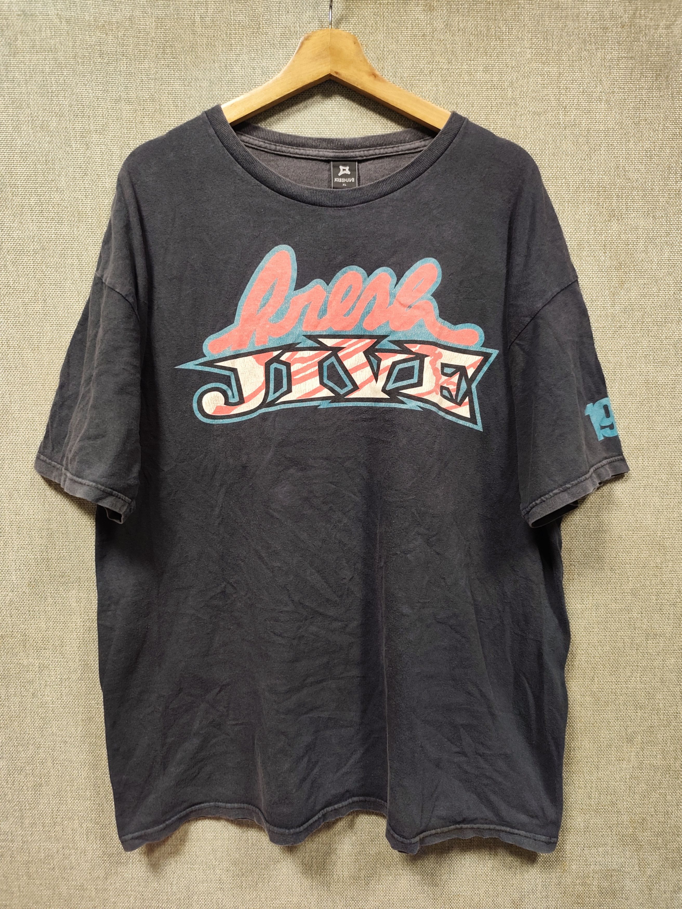 Freshjive Vintage t shirt freshjive Size US XL / EU 56 / 4 - 1 Thumbnail