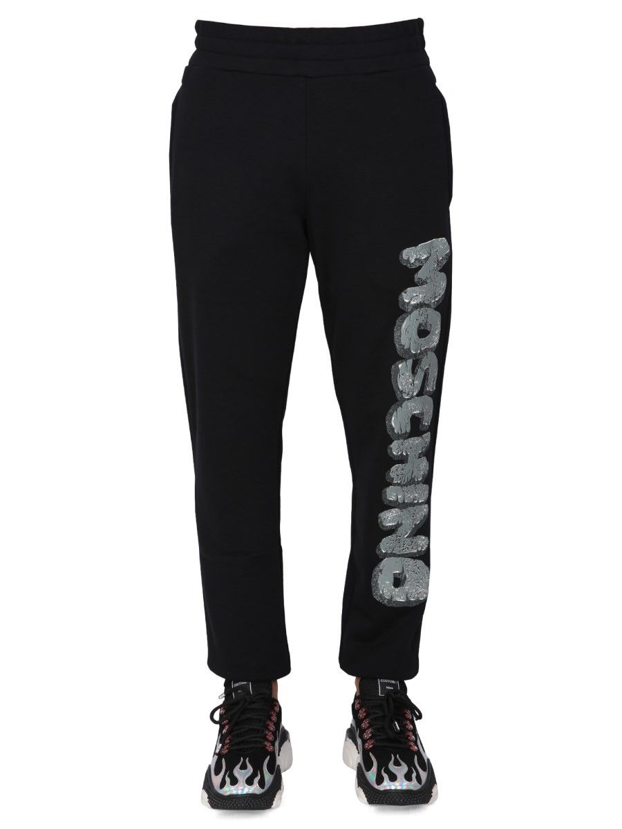 Moschino o1y0225 Logo Jogger & Sweatpant in Black Size US 38 / EU 54 - 1 Thumbnail