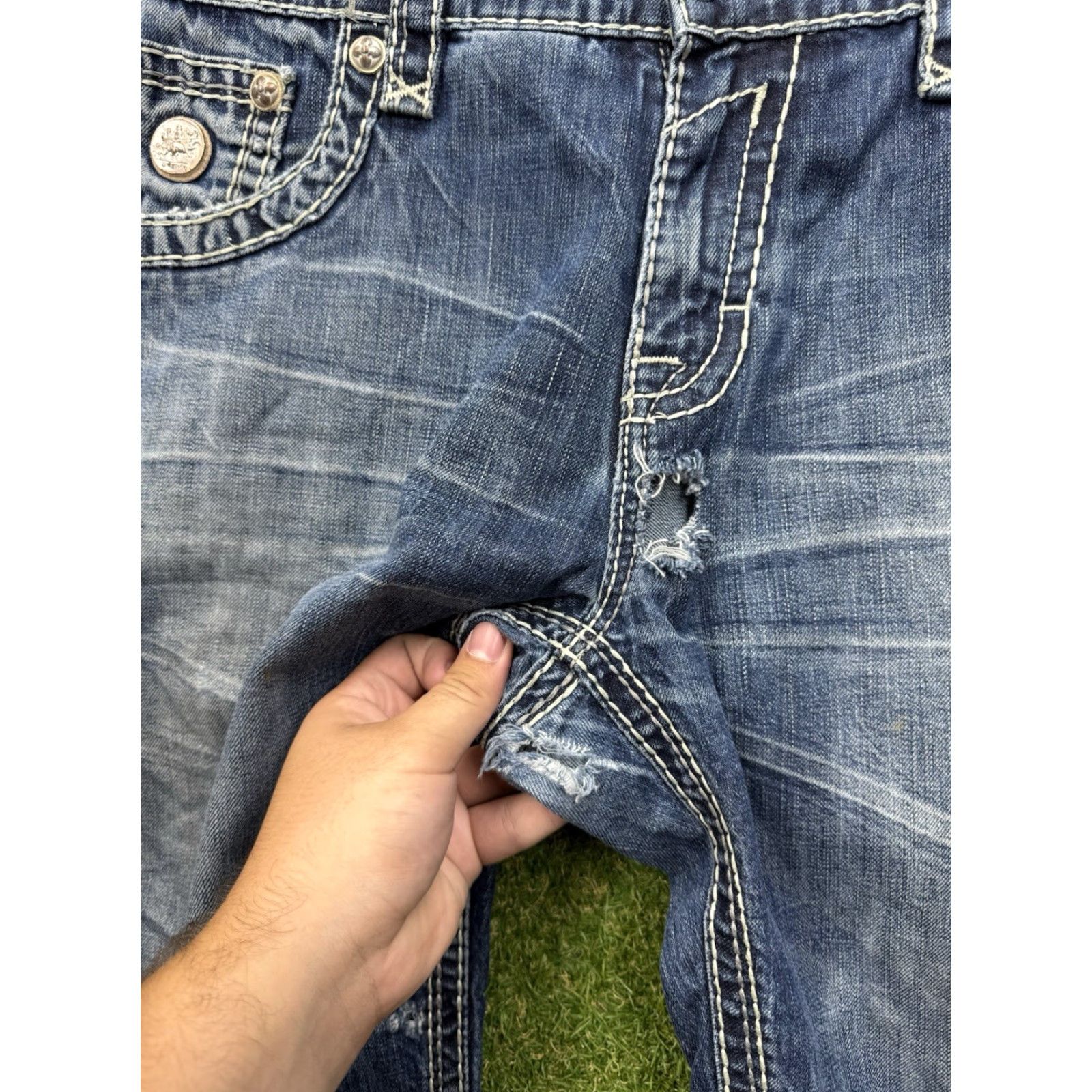 Vintage VINTAGE Rock Revival Jeans Mens 38 Caesar Relaxed Straight Fit Distressed Grunge Punk Size US 38 / EU 54 - 6 Thumbnail