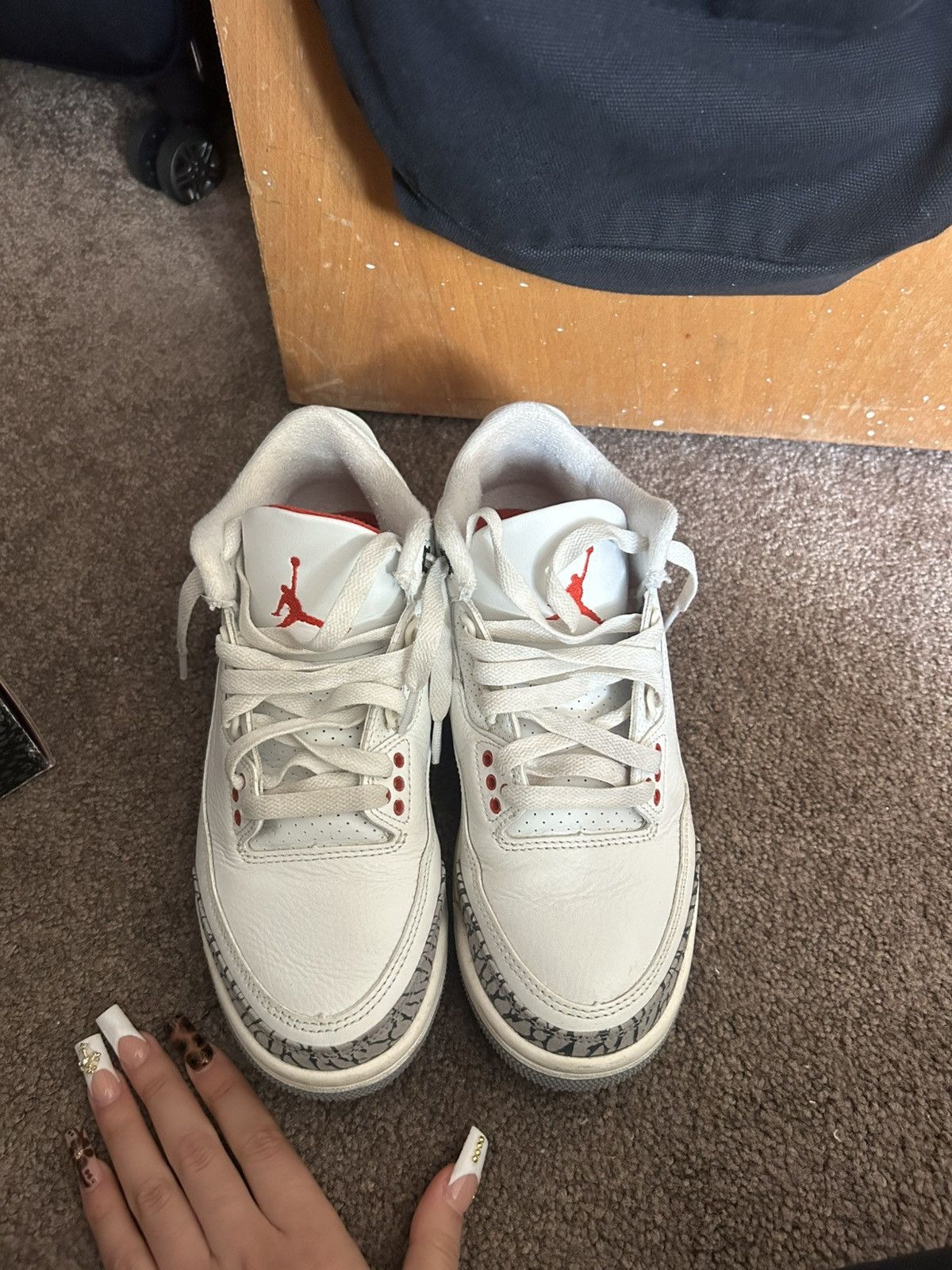 Jordan Brand × Nike Air Jordan 3 Retro Size US 5 / EU 37 - 1 Thumbnail