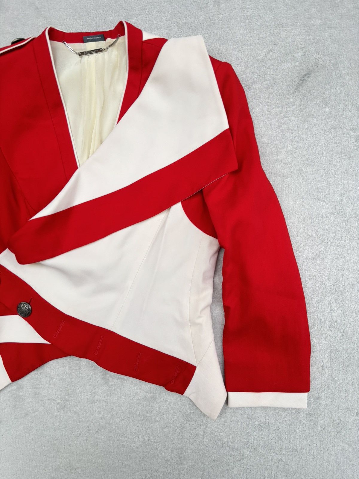 Alexander McQueen SS 2016 Runway Asymmetrical Sculptural Military-Insp Jacket Size M / US 6-8 / IT 42-44 - 13 Thumbnail