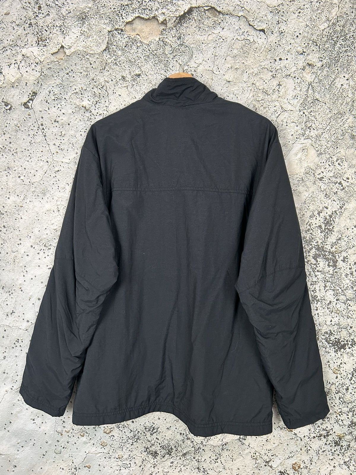 Nike × Vintage Vintage Nike Light Jacket Black Nylon Gorpcore Streetwear Size US M / EU 48-50 / 2 - 4 Thumbnail