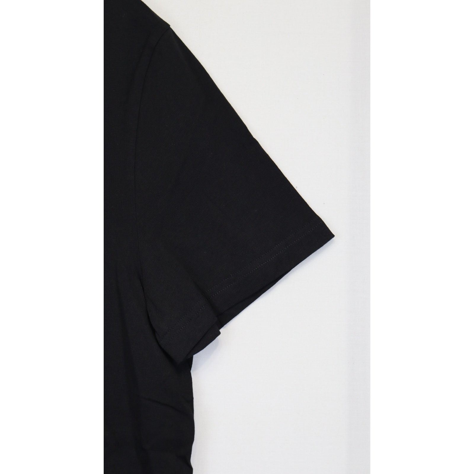 Alexander McQueen o1rshd1 T-Shirt in Black Size US S / EU 44-46 / 1 - 5 Thumbnail