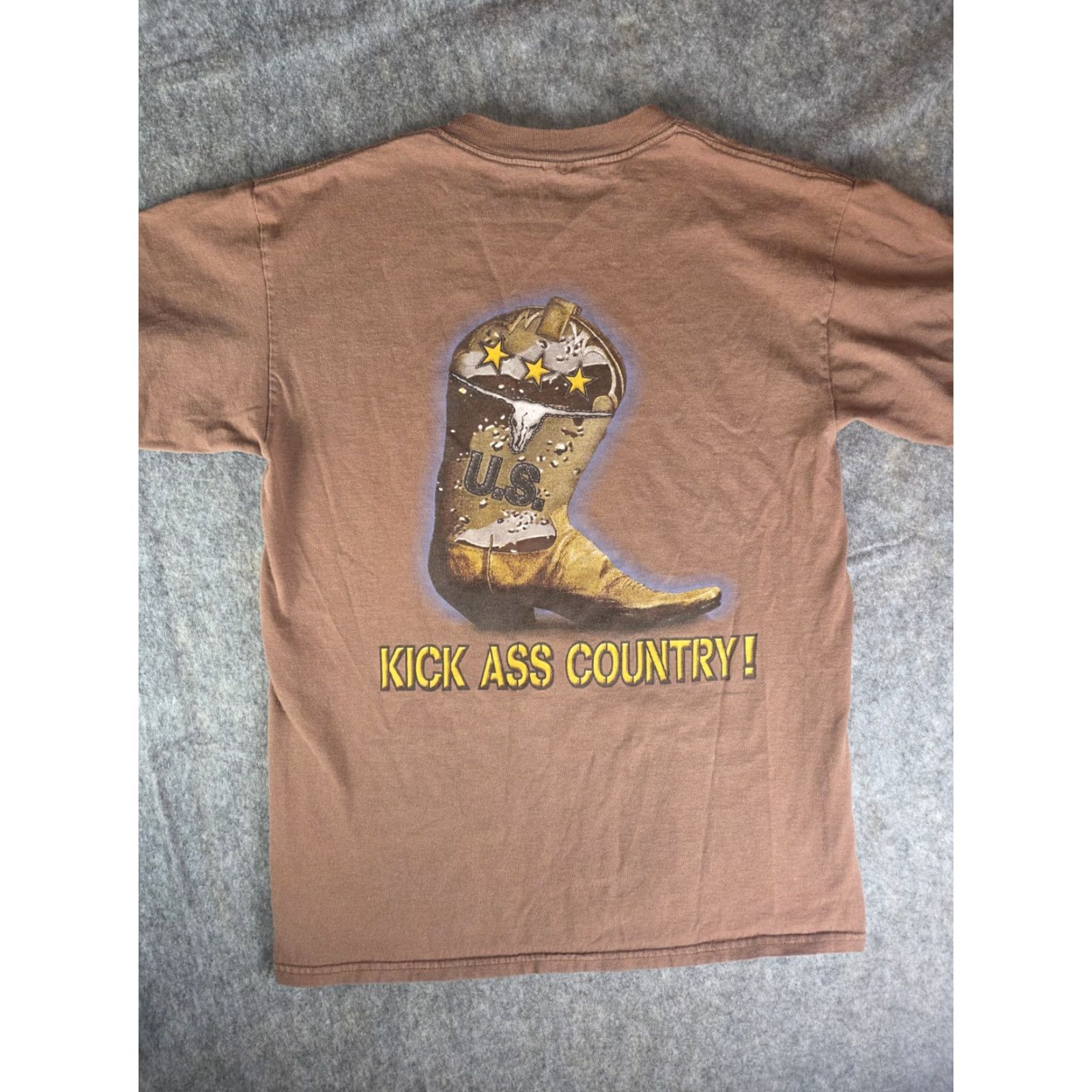 Brooks VINTAGE Brooks & Dunn Tour t shirt Kick Ass Country Men’s Size M Brown Short Sleeve Cotton Shirt Mens Size US M / EU 48-50 / 2 - 5 Thumbnail