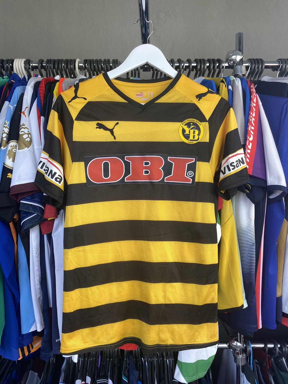 Puma 2008/09 PUMA YOUNG BOYS HOME SOCCER FOOTBALL JERSEY SHIRT Size US XS / EU 42 / 0 - 1 Thumbnail