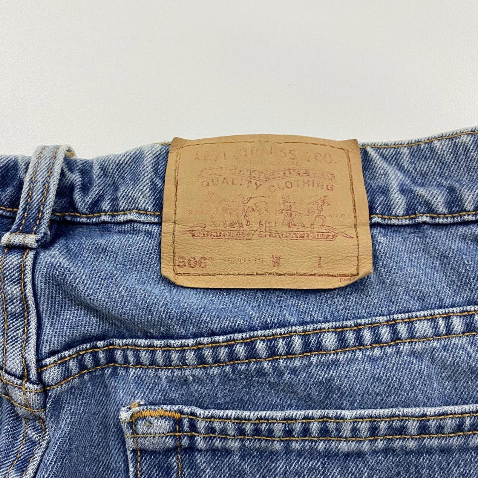 Levi's Vintage 90s Levi Jorts Size US 34 / EU 50 - 4 Thumbnail