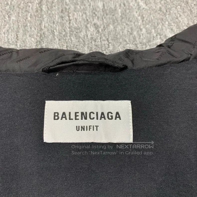 Balenciaga Balenciaga Black Printed Windbreaker Jacket. Size US XS / EU 42 / 0 - 3 Thumbnail