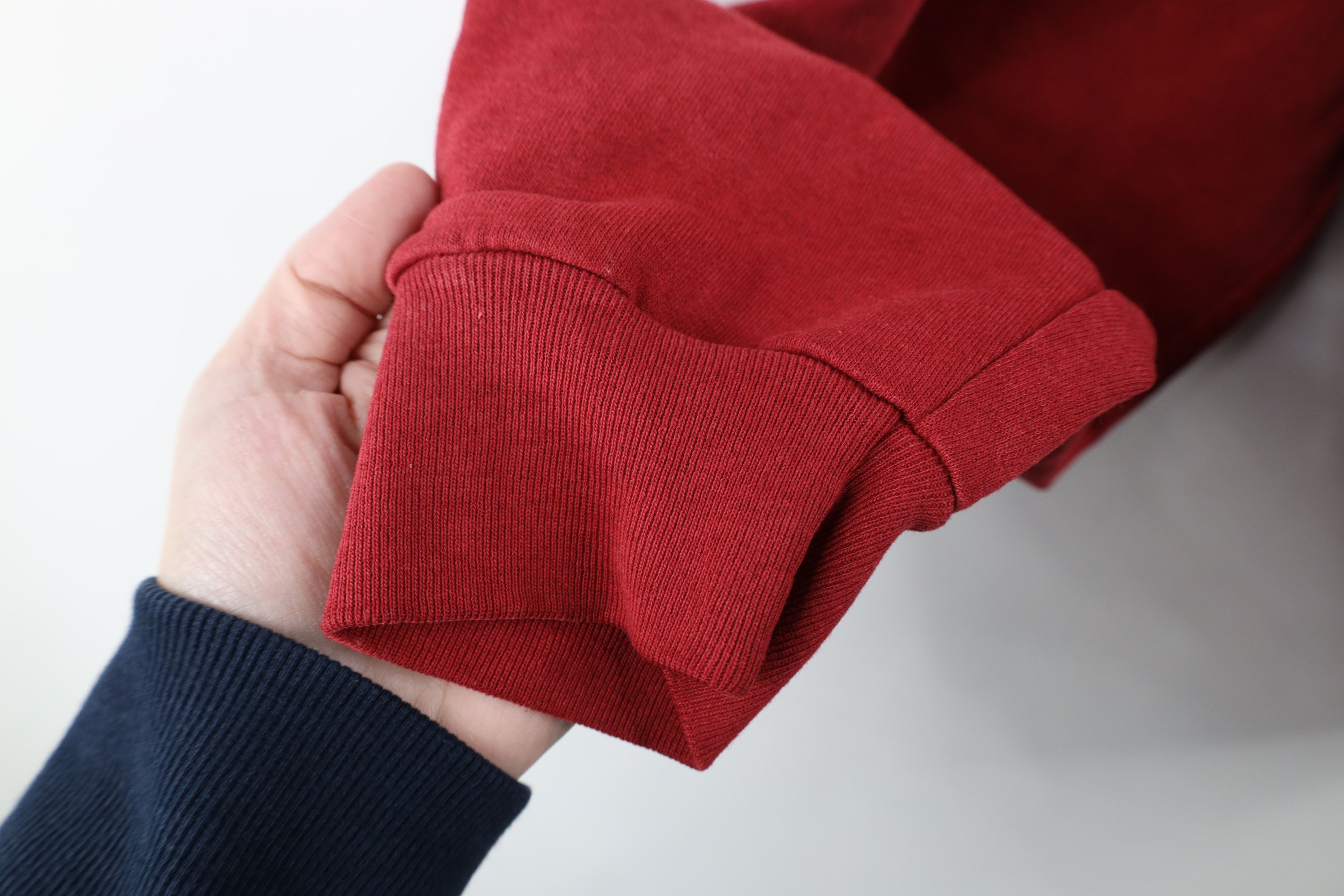 Starter × Vintage Vintage 90s Starter Thrashed Blank Crewneck Sweatshirt Red Size US L / EU 52-54 / 3 - 12 Thumbnail