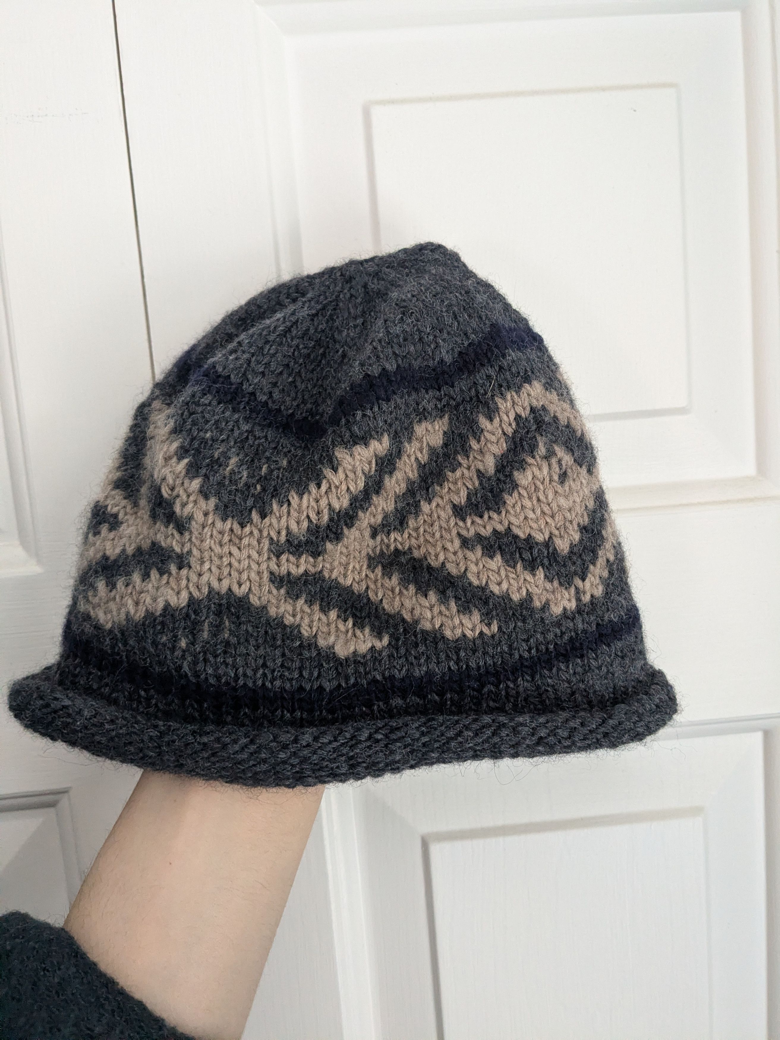 Cableami Wool Jacquard Watch Cap Size ONE SIZE - 3 Thumbnail