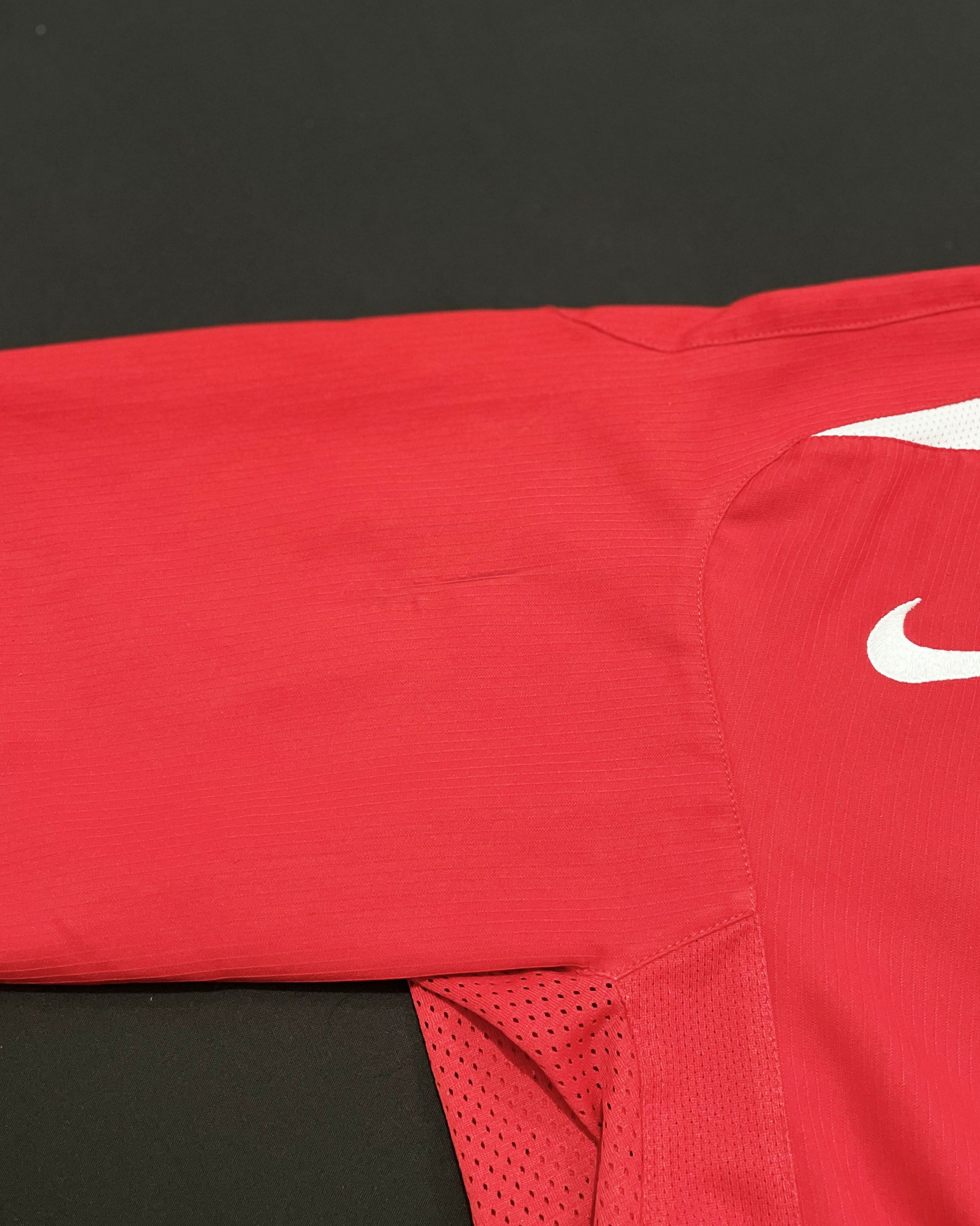 Nike Manchester United Home Kit 2004 2005 2006 Name set Saha Size US M / EU 48-50 / 2 - 8 Thumbnail