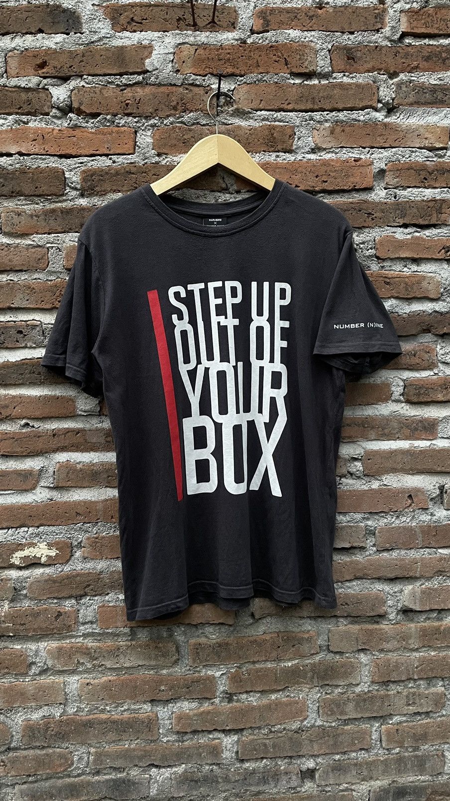Number (N)ine Number Nine X Marlboro Step Up Out Of Your Box Size US M / EU 48-50 / 2 - 1 Thumbnail