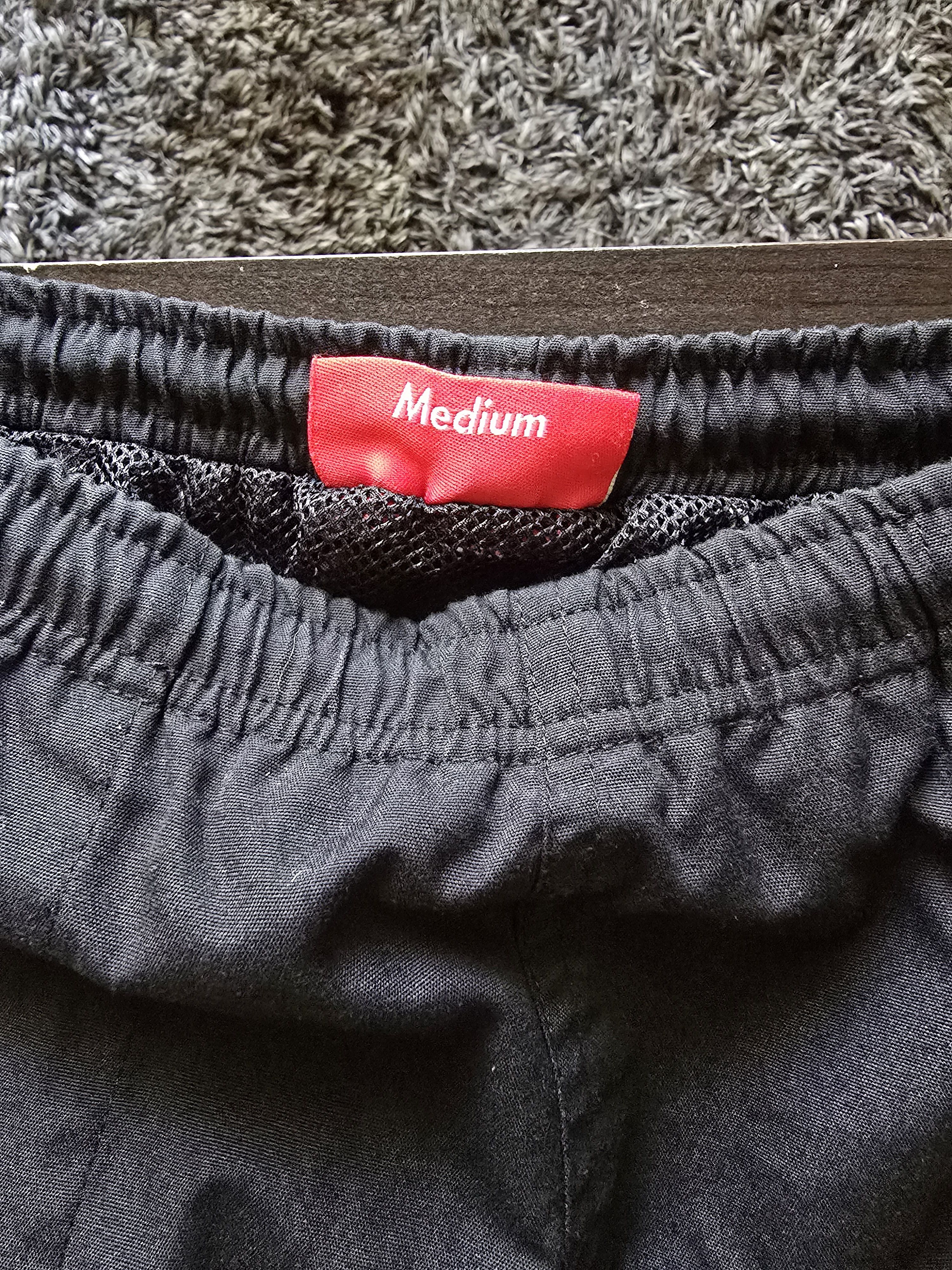 Supreme Supreme Mesh Pocket Shorts Black Size US 31 - 6 Thumbnail