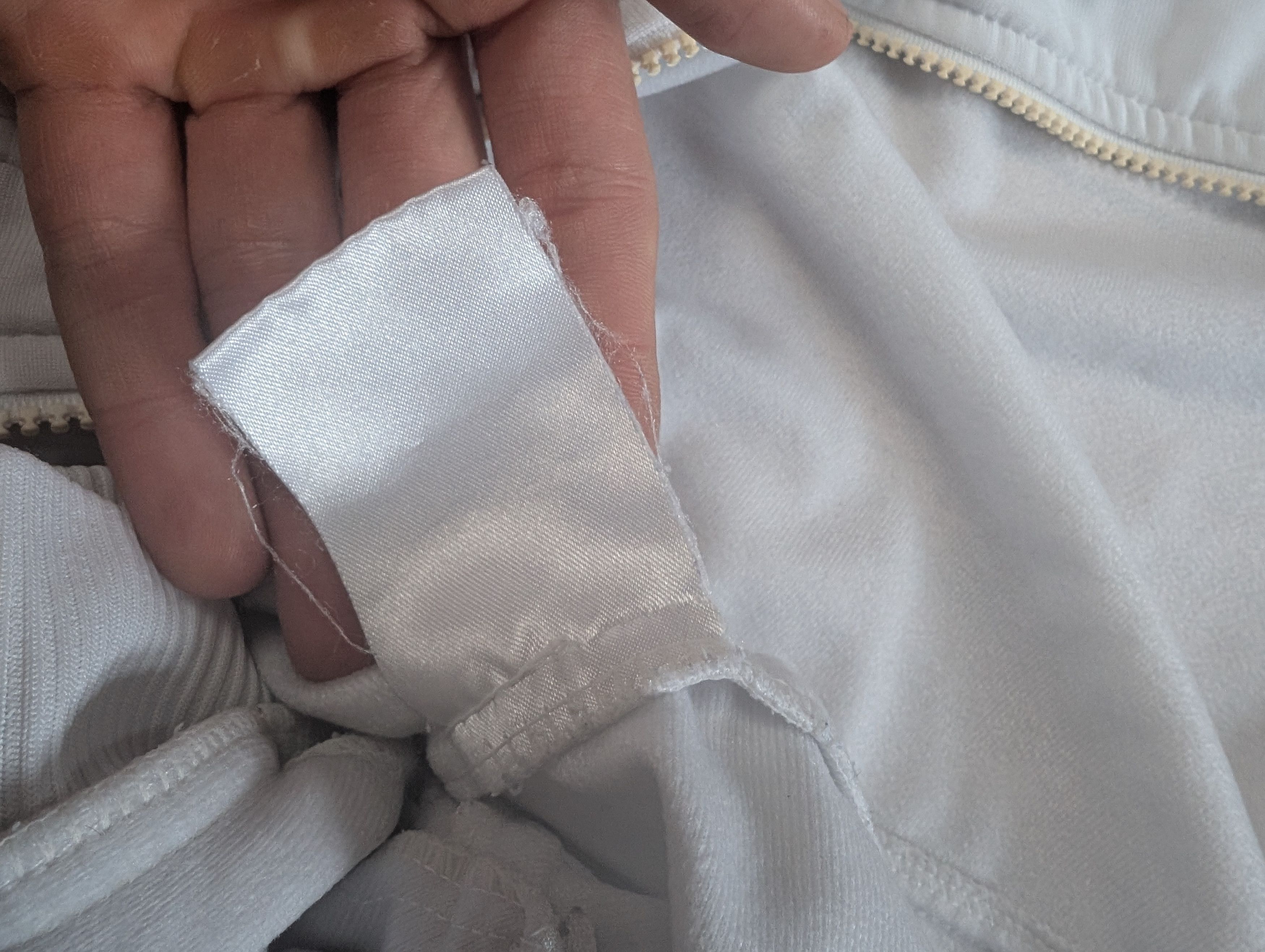 Nike × Vintage White and gold vintage nike windbreaker jacket y2k Size US XL / EU 56 / 4 - 5 Thumbnail