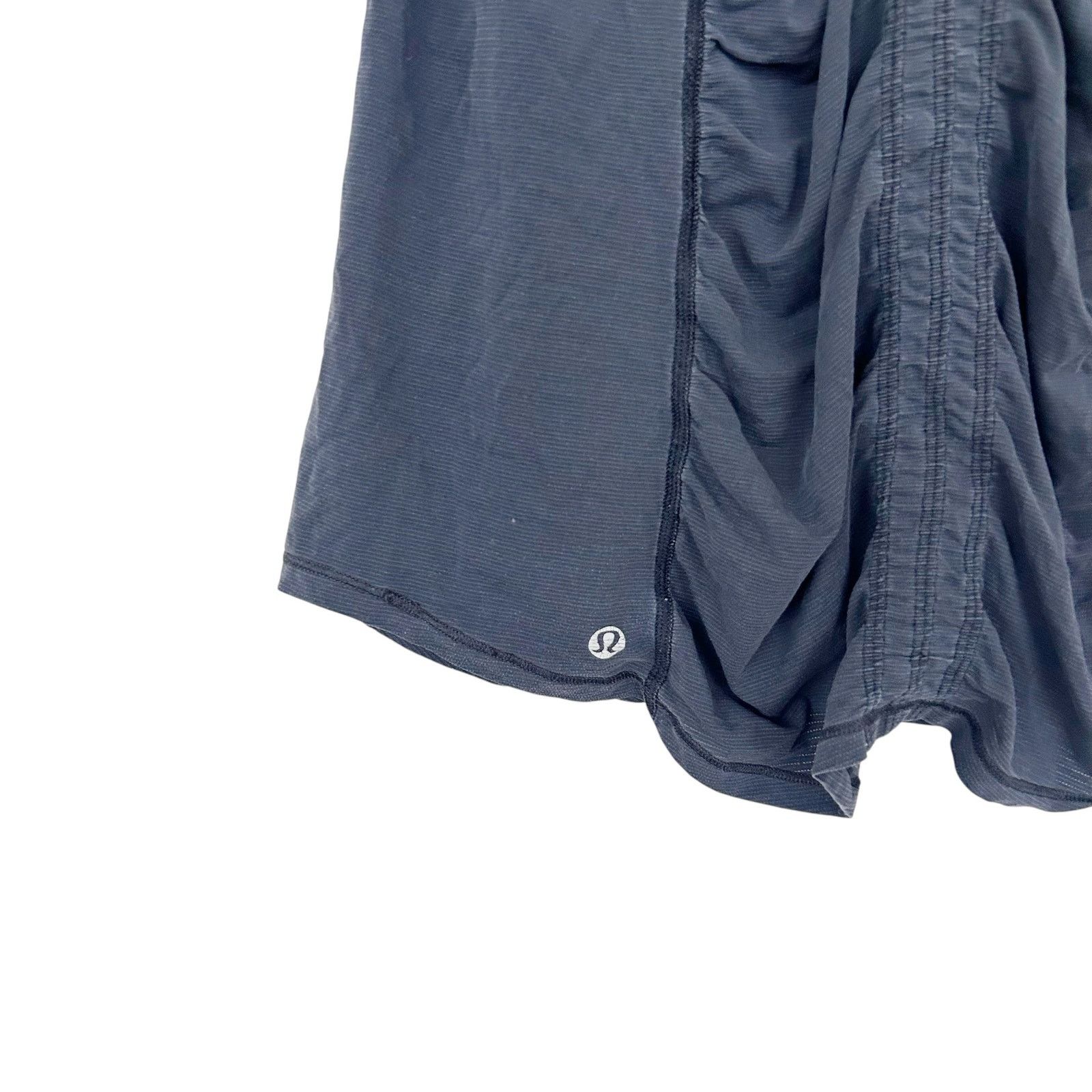 Lululemon Lululemon Gray Sweat Life Tank Top Sz M Size M / US 6-8 / IT 42-44 - 3 Thumbnail