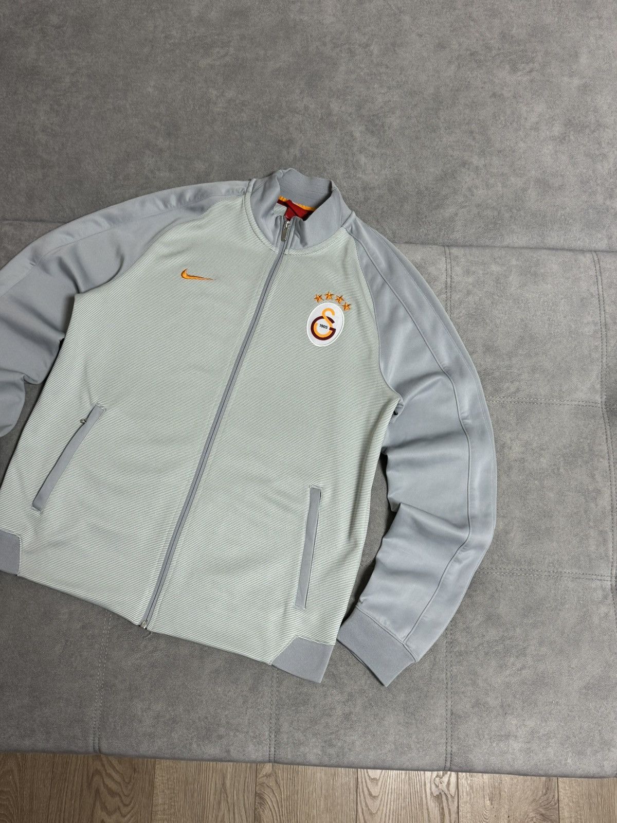 Nike Galatasaray AS Nike Track Jacket 2016-17 Men’s Size L Turkey Size US L / EU 52-54 / 3 - 6 Thumbnail