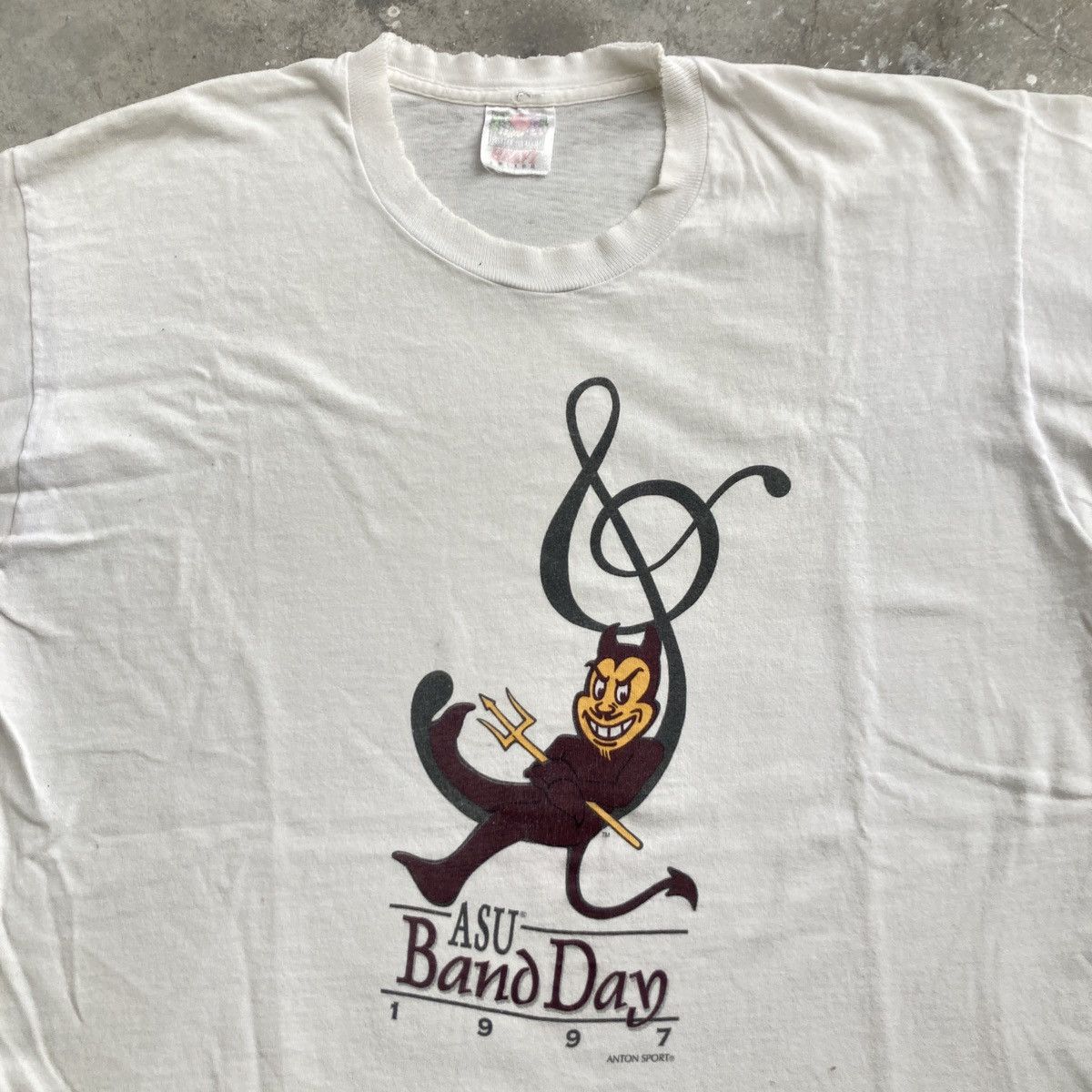 Vintage Vintage 1997 Asu Band day Size US M / EU 48-50 / 2 - 2 Thumbnail