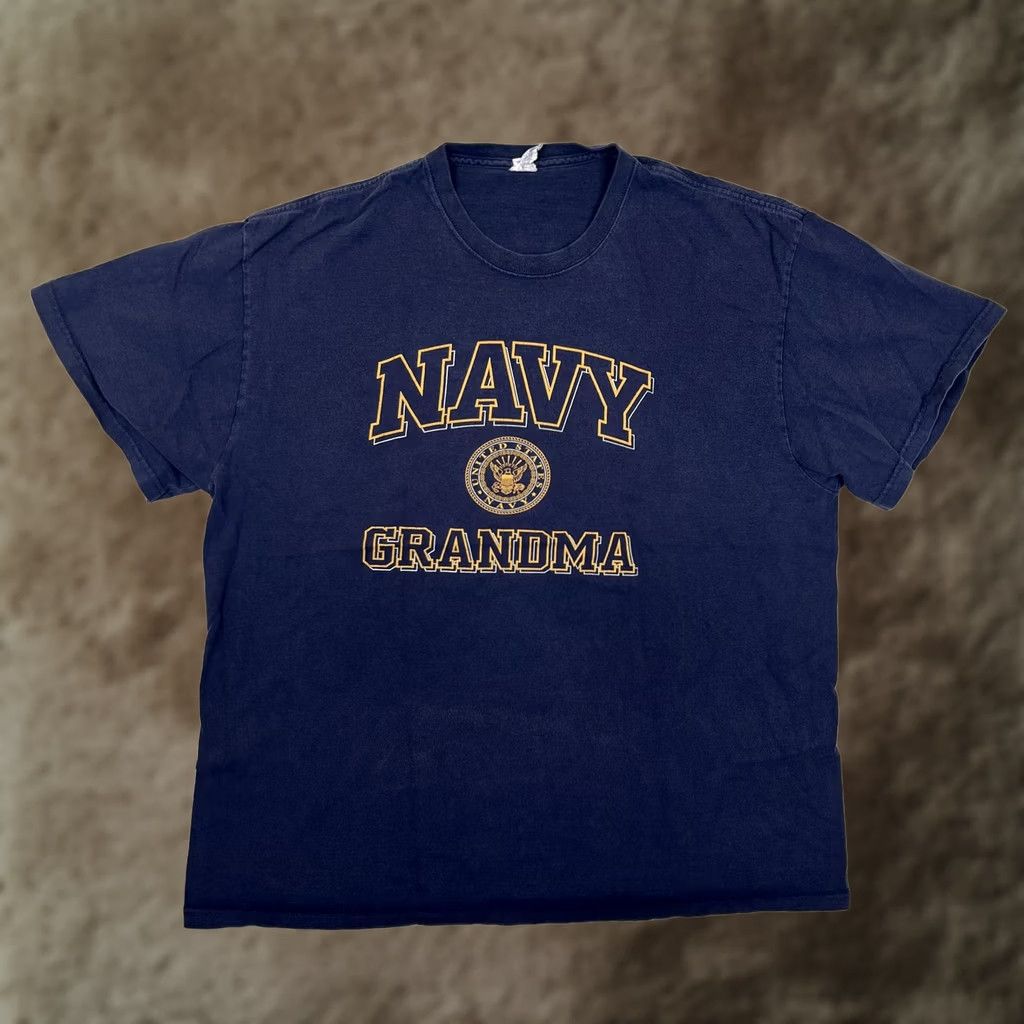 Vintage VINTAGE Grandma T-Shirt Womens XL Navy Blue Military Patriotic Size XL / US 12-14 / IT 48-50 - 1 Thumbnail