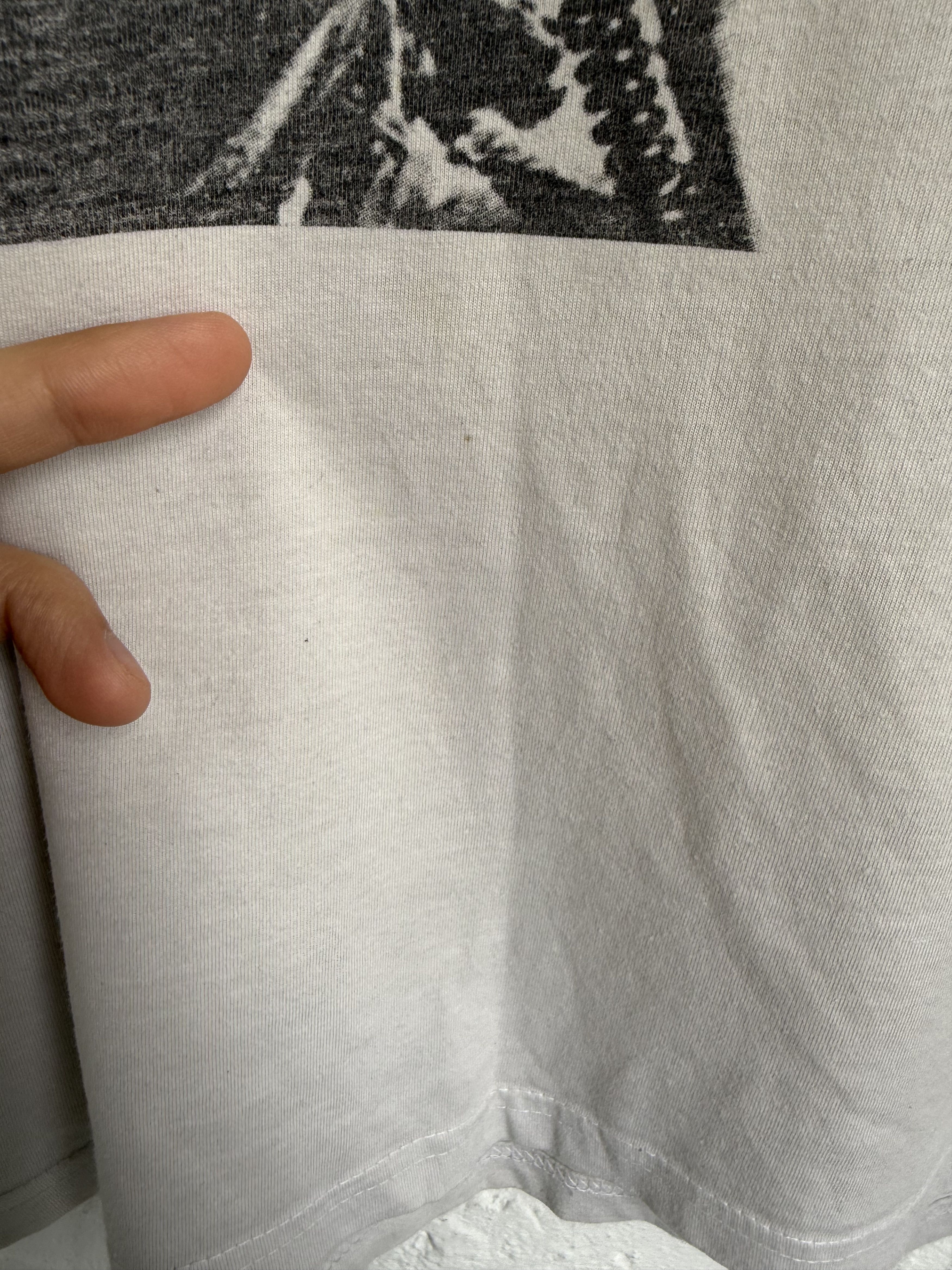 Band Tees Vintage 90s The Smiths Meat is a murder t-shirt Size US M / EU 48-50 / 2 - 4 Thumbnail