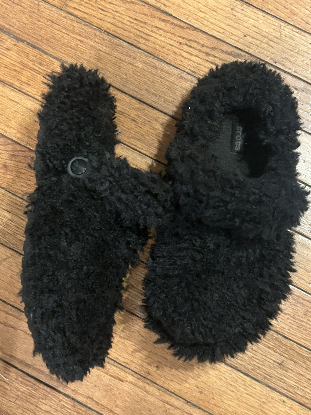 Crocs Croxs shaggy fur Size US 11 / IT 41 - 2 Thumbnail