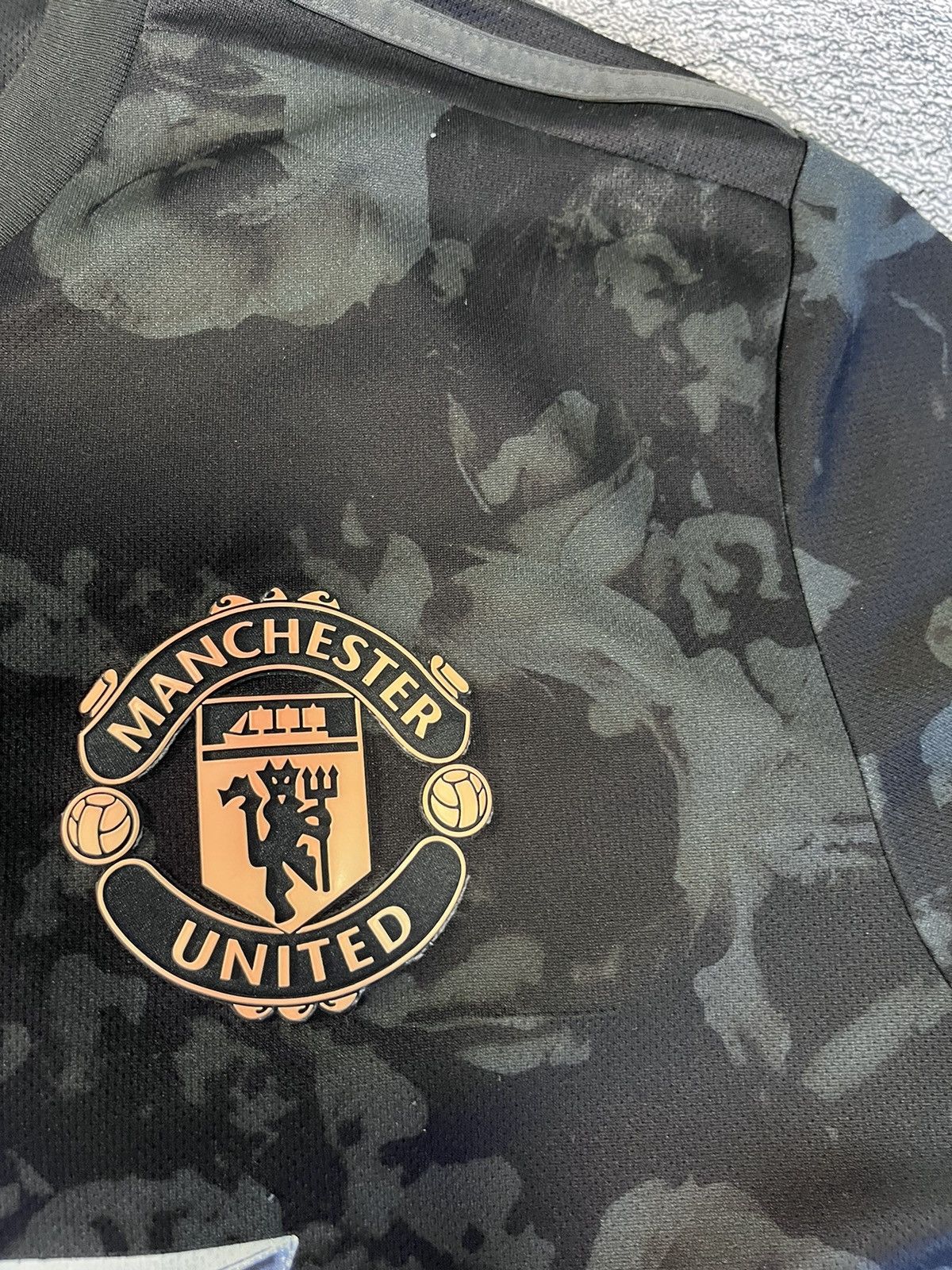 Adidas Adidas Men’s Jersey Manchester United 2019 2020 Soccer Size US XL / EU 56 / 4 - 15 Thumbnail