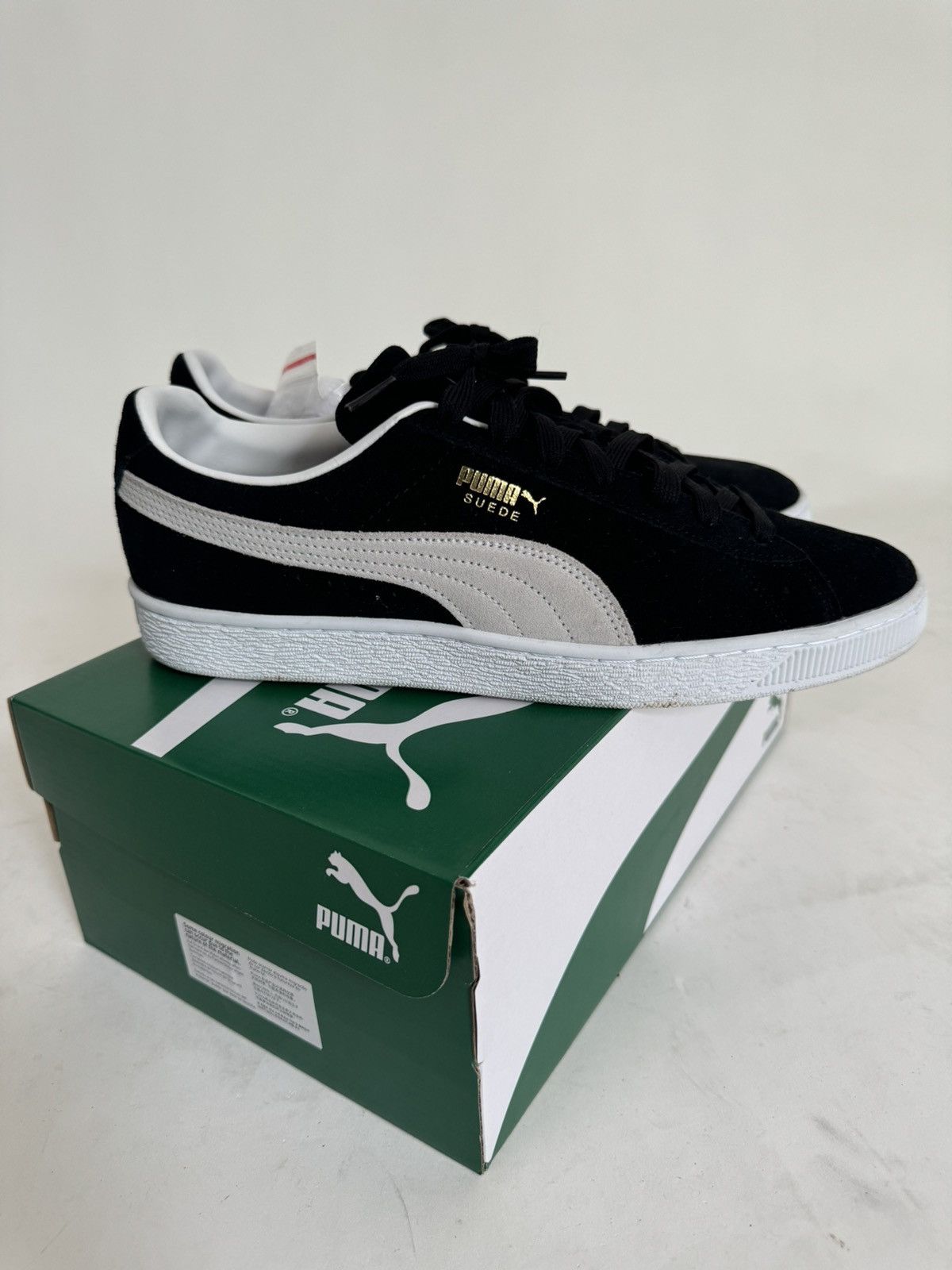 Puma Puma Classic Suede Black Size US 10.5 / EU 43-44 - 5 Thumbnail