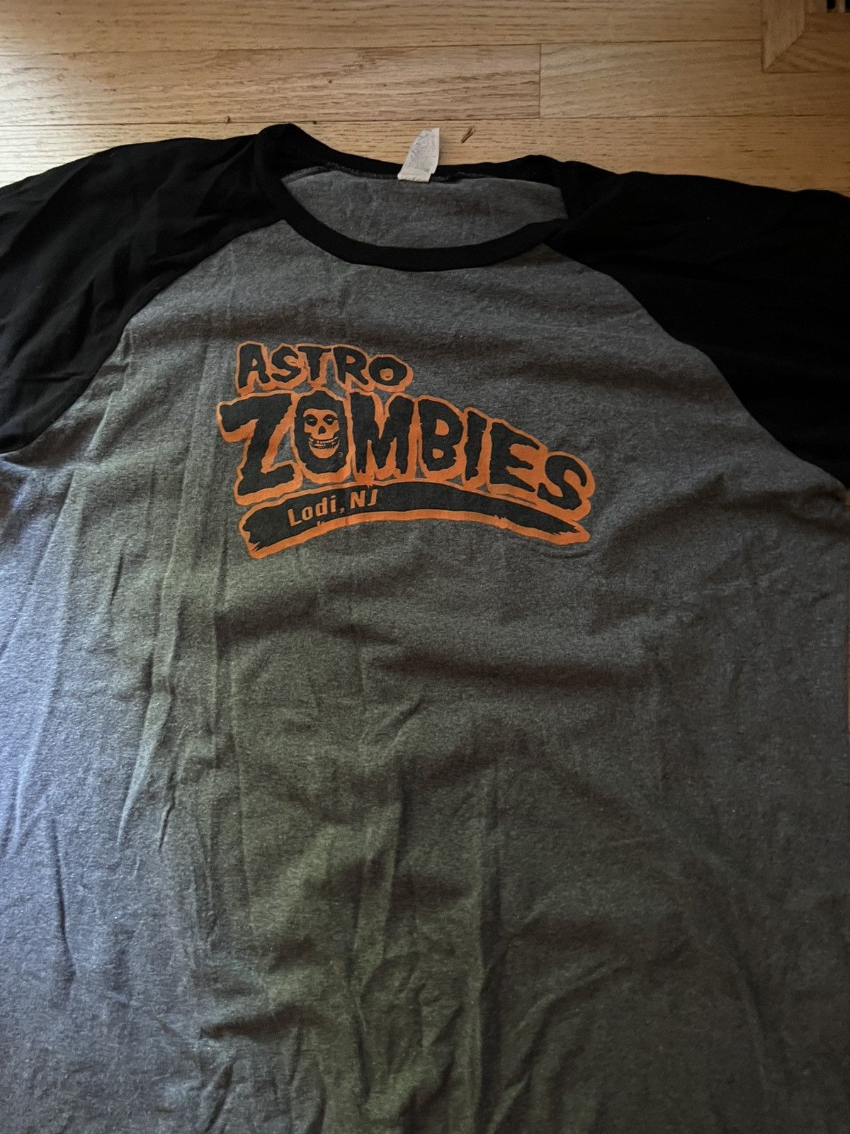 Misfits Misfits x astro zombies shirt Size US L / EU 52-54 / 3 - 1 Thumbnail