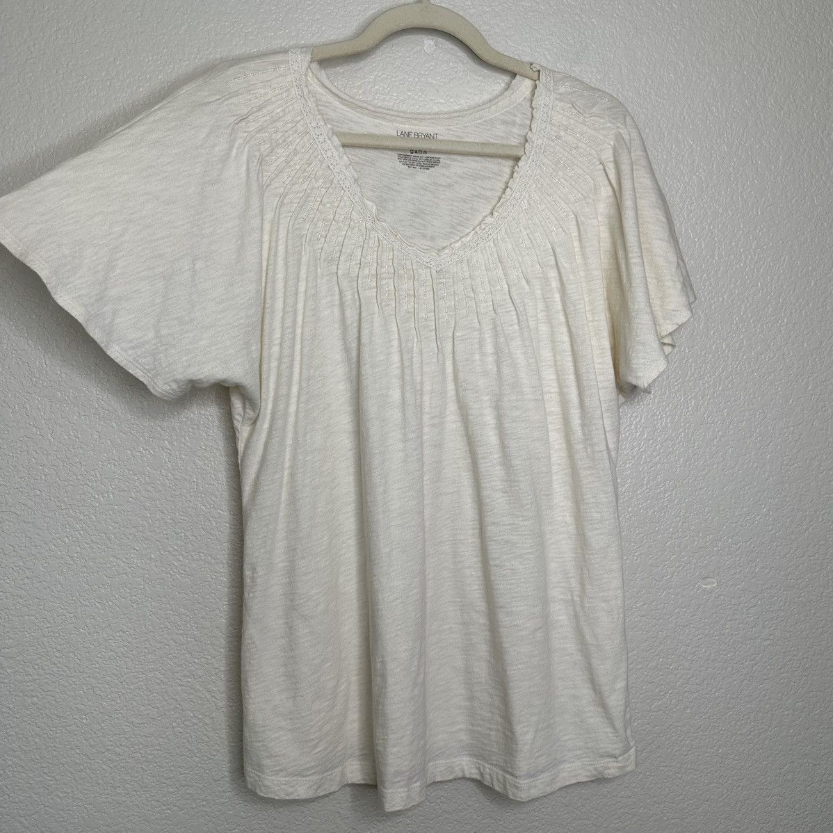 Other Lane Bryant Pleated Beaded Neck Short Sleeves Top Size XL / US 12-14 / IT 48-50 - 2 Thumbnail