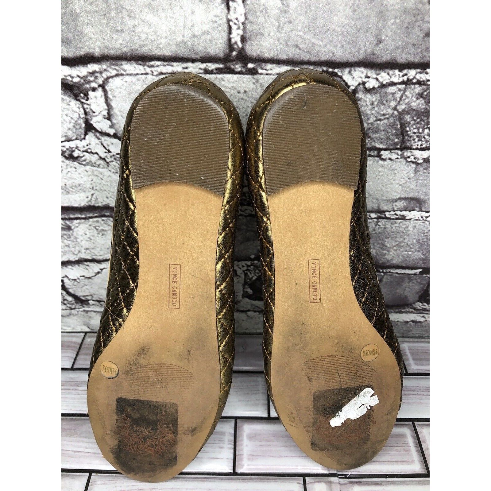 Vince Camuto Vince Camuto Metallic Gold Leather Quilted Ballet Flats Shoe Size US 9.5 / IT 39.5 - 6 Thumbnail