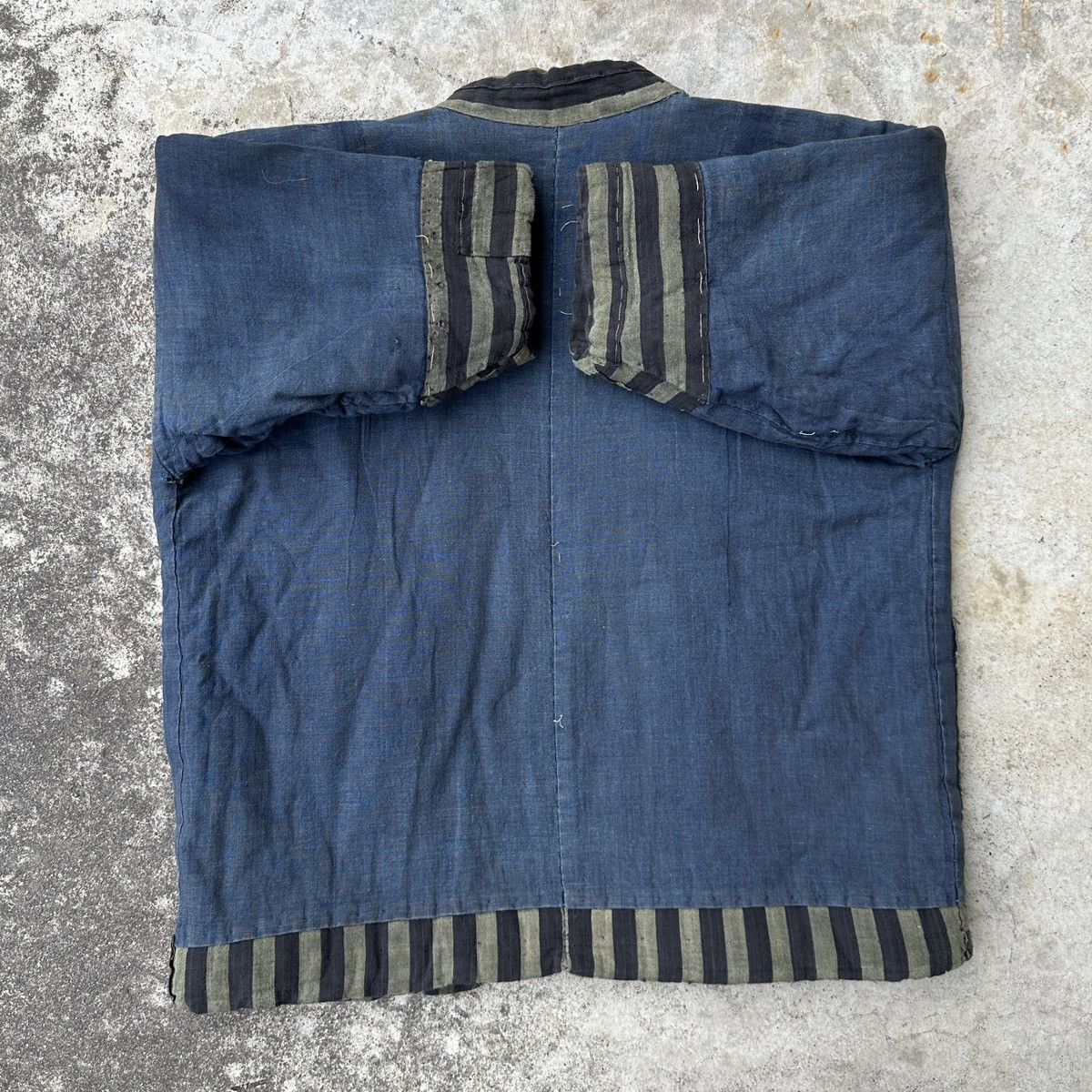 Japanese Brand Shima Boro Kid Noragi Yukata Patchwork Japan antique jacket Size US S / EU 44-46 / 1 - 3 Thumbnail