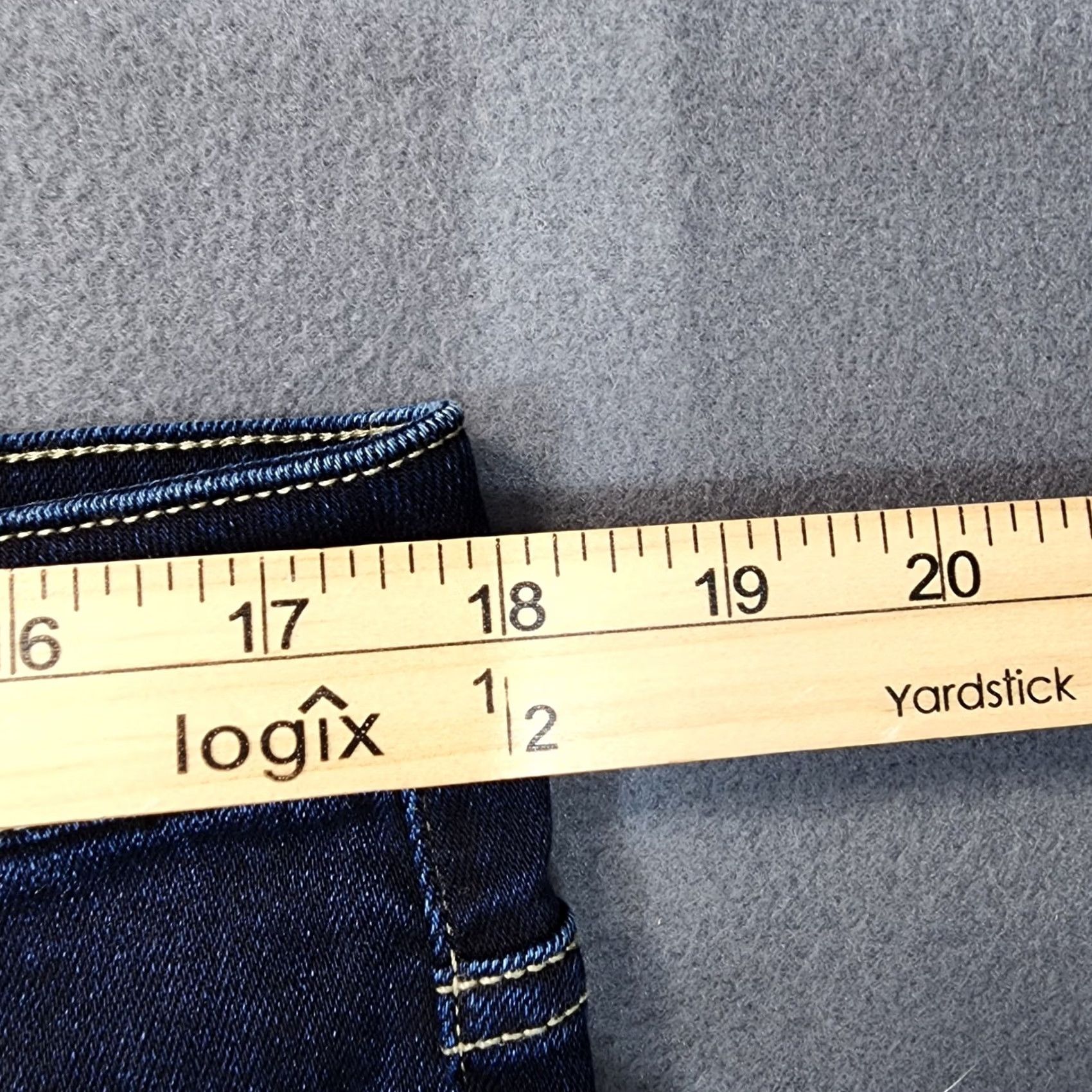 Vintage VINTAGE LOGO Lori Goldstein Jeans 16 Women Blue Dark Wash Straight Stretch Casual Womens Jeans Size 38" / US 16 / IT 52 - 5 Thumbnail
