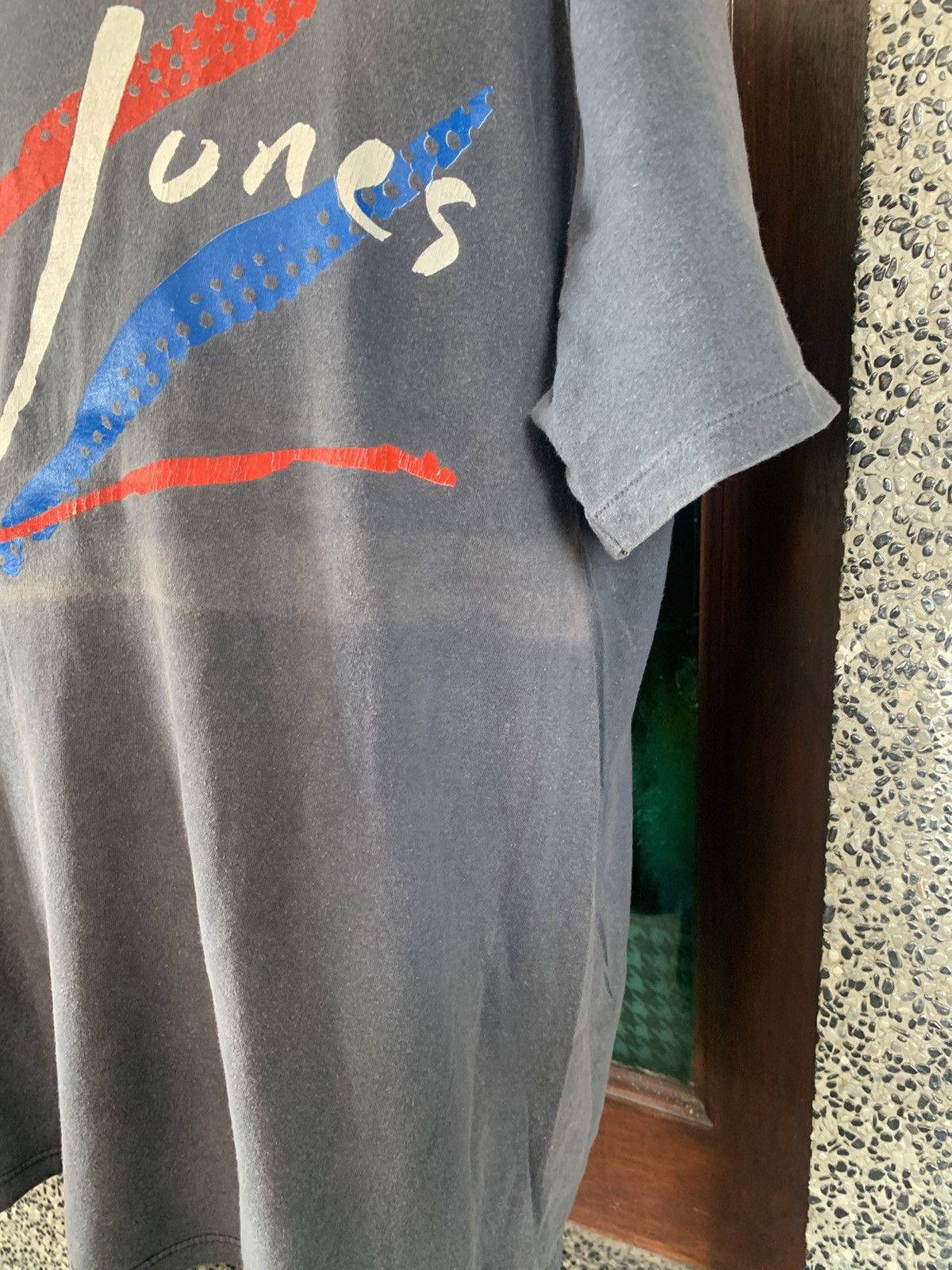 Vintage Vintage 90s Tom Jones Welsh Singer T shirt Size US XXL / EU 58 / 5 - 4 Thumbnail