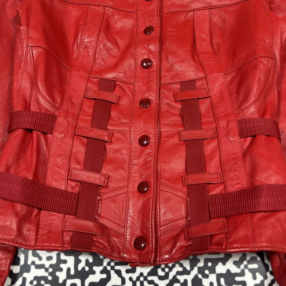 Japanese Brand Vintage Y2K Japanese Leather Jacket With Straps Moto Style Size S / US 4 / IT 40 - 11 Thumbnail